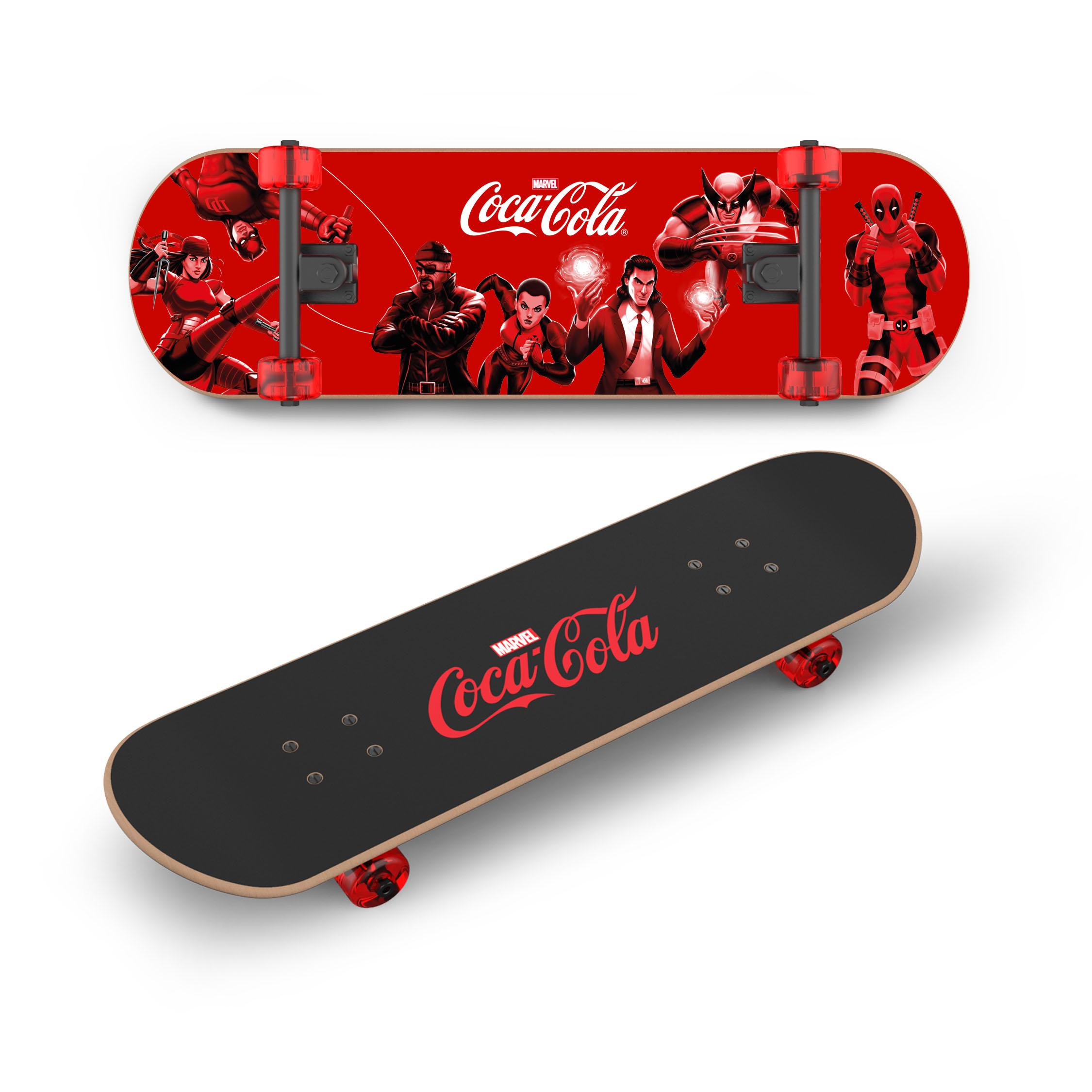 Marvel 聯乘別注版滑板
