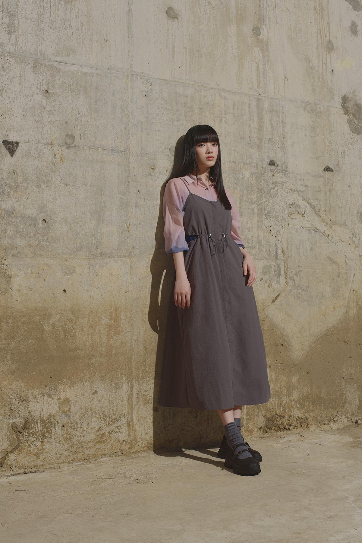 Evenings Blush Shirt $499、Drawstring Cut-out Strappy Dress $499