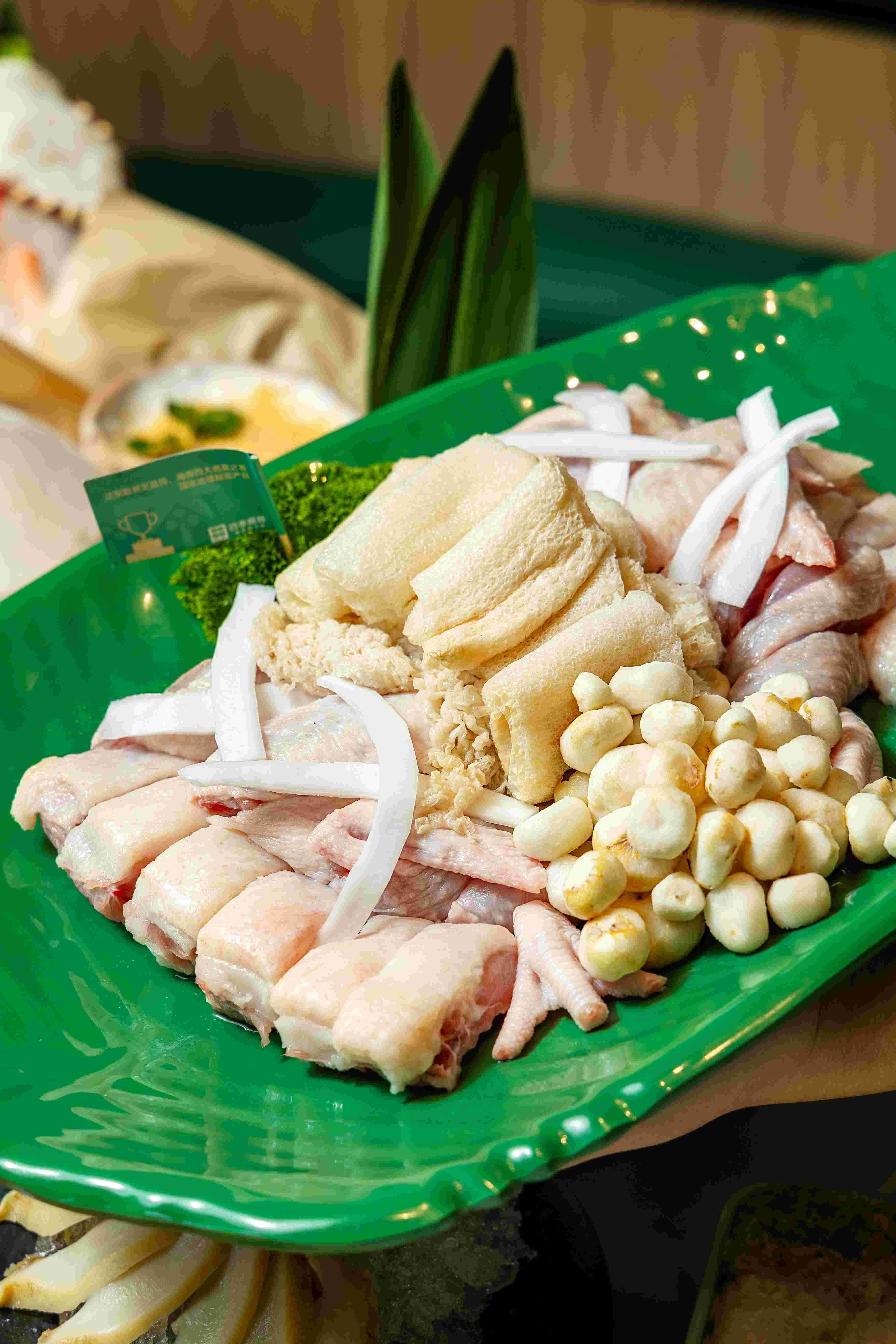 招牌竹笙馬蹄椰子雞