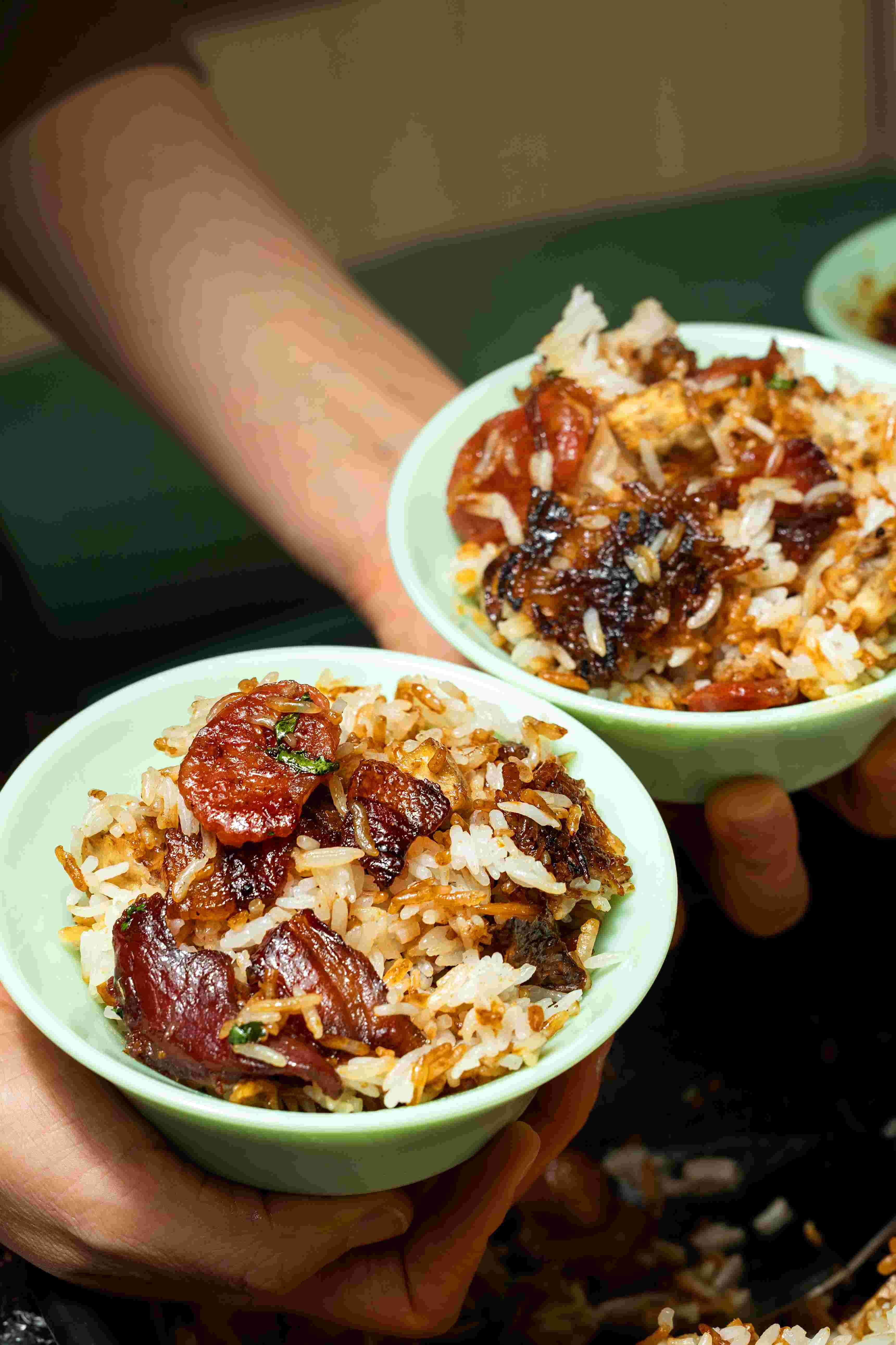 金牌非遺臘味煲仔飯