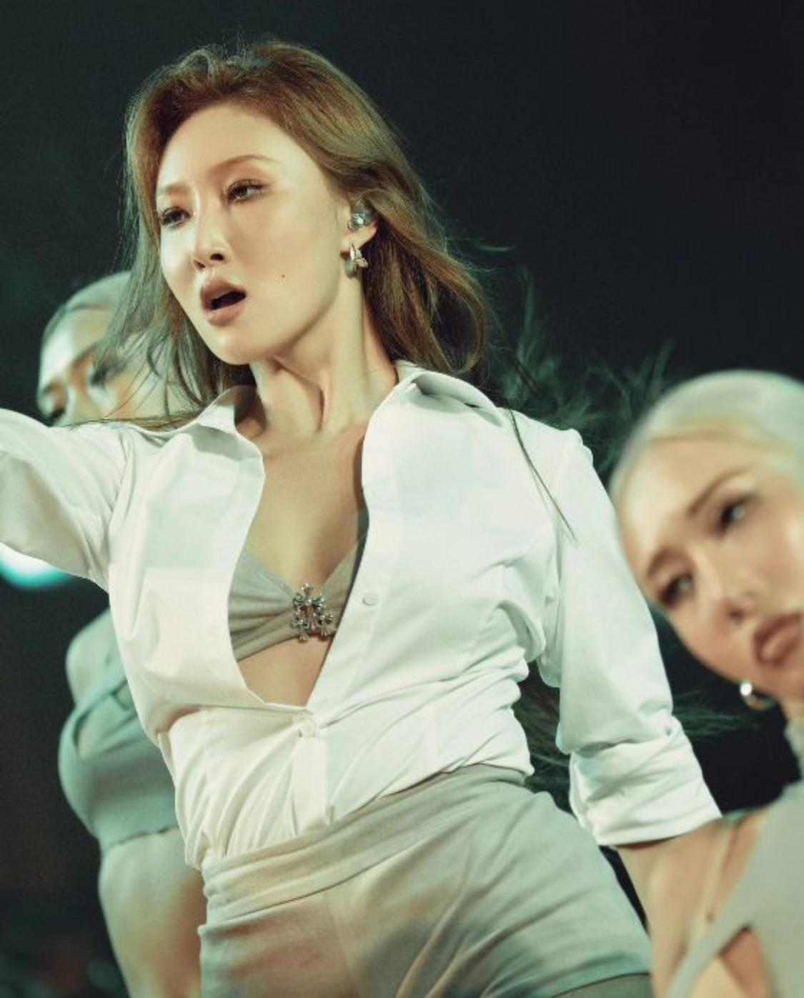 華莎為了是次香港專場苦練廣東歌。