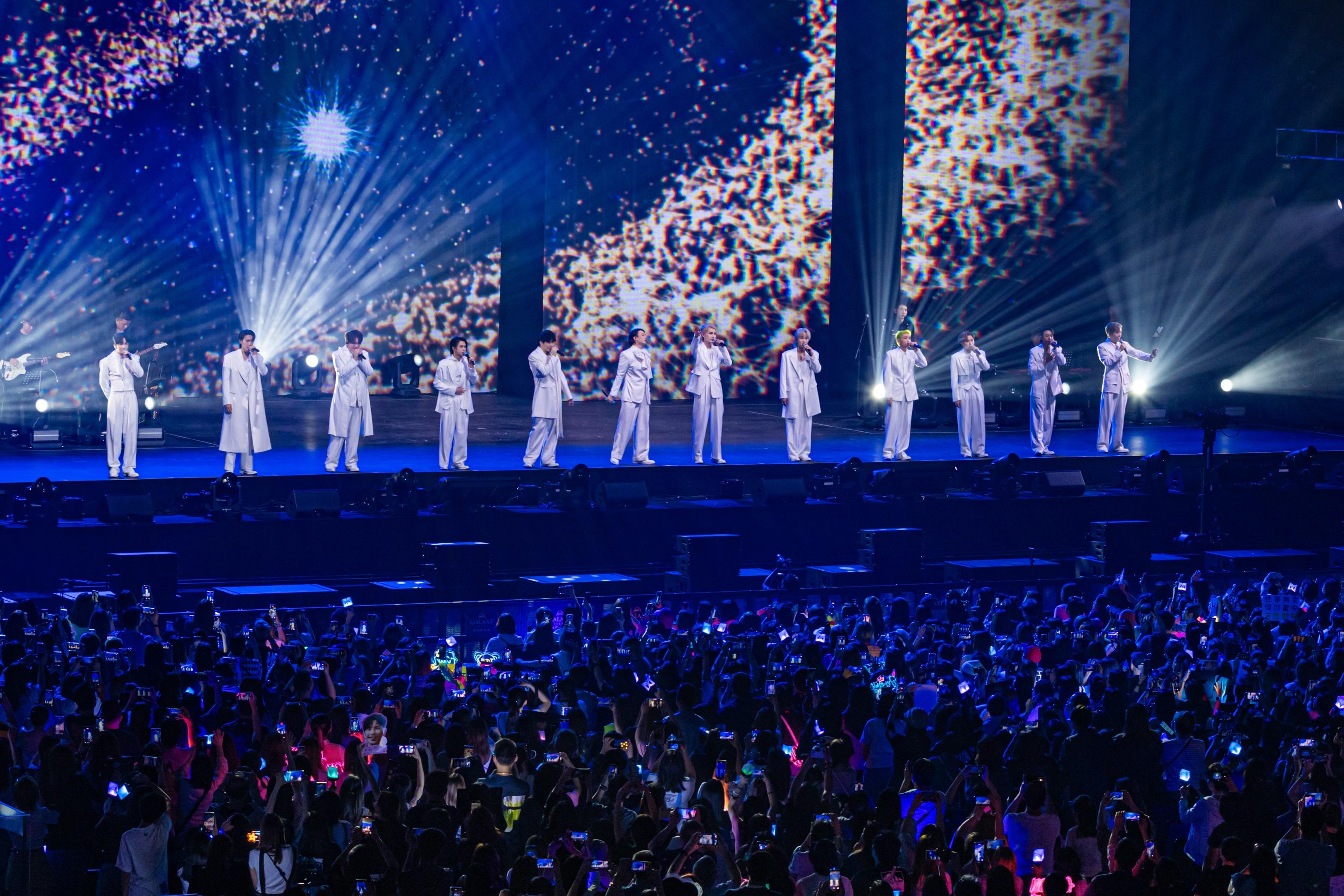 MIRROR世界巡唱《MIRROR FEEL THE PASSION CONCERT TOUR 2024》來到澳門最終站。