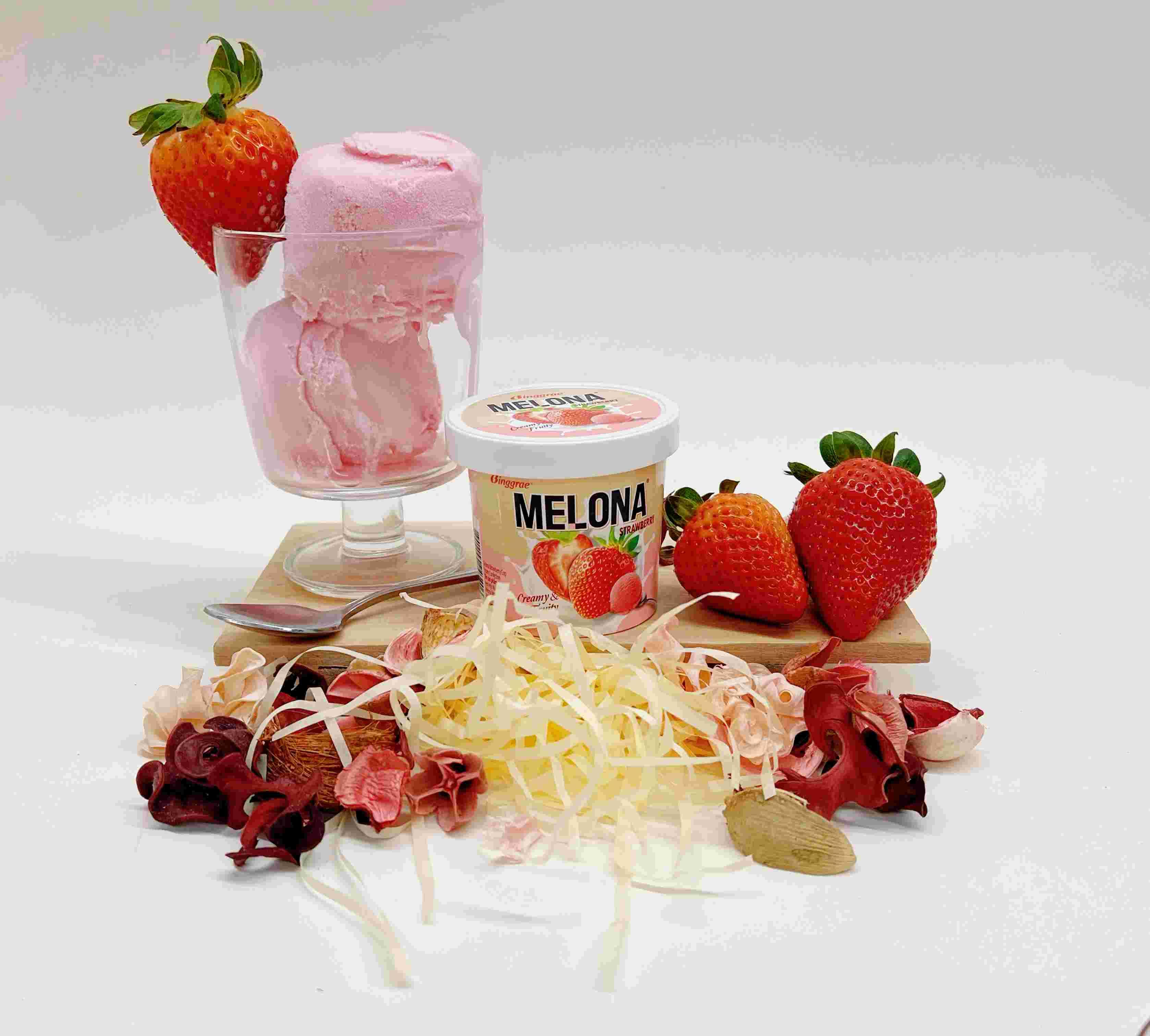 Melona 士多啤梨雪糕杯