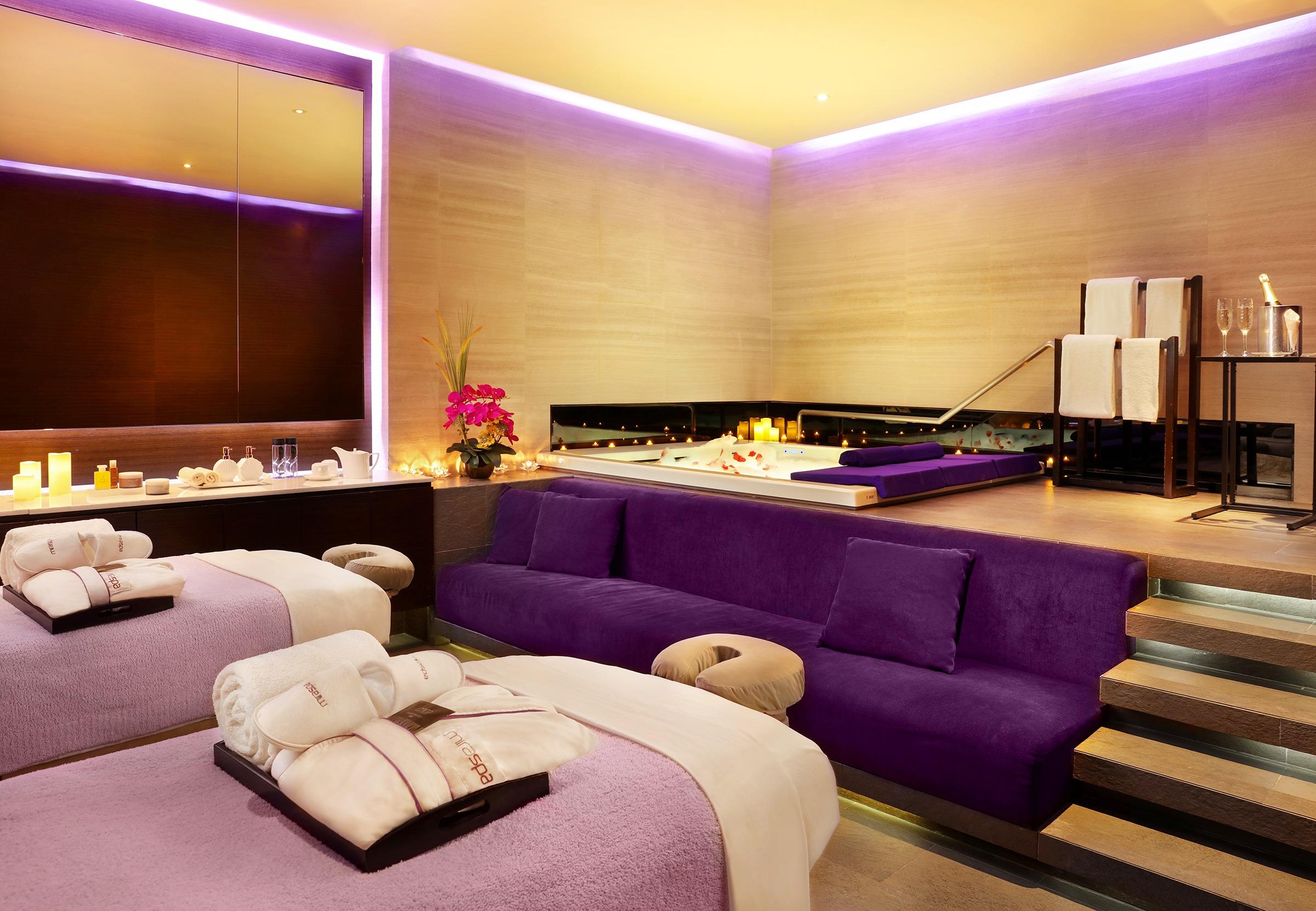 MiraSpa生日派對套餐優惠|夢幻櫻花清酒情侶水療