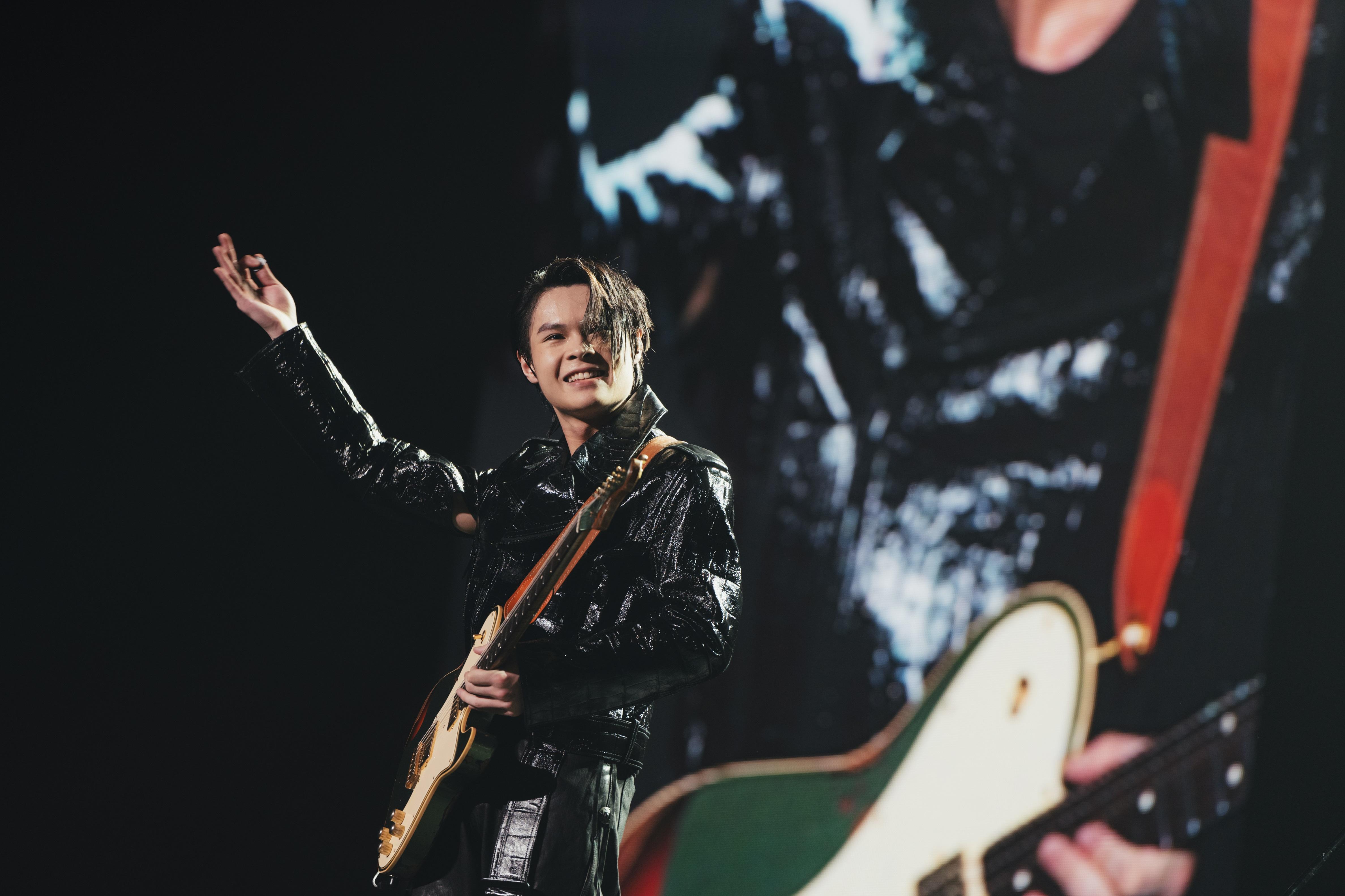 邱傲然Tiger,《MIRROR FEEL THE PASSION CONCERT TOUR 2024 • MACAU 》頭場。