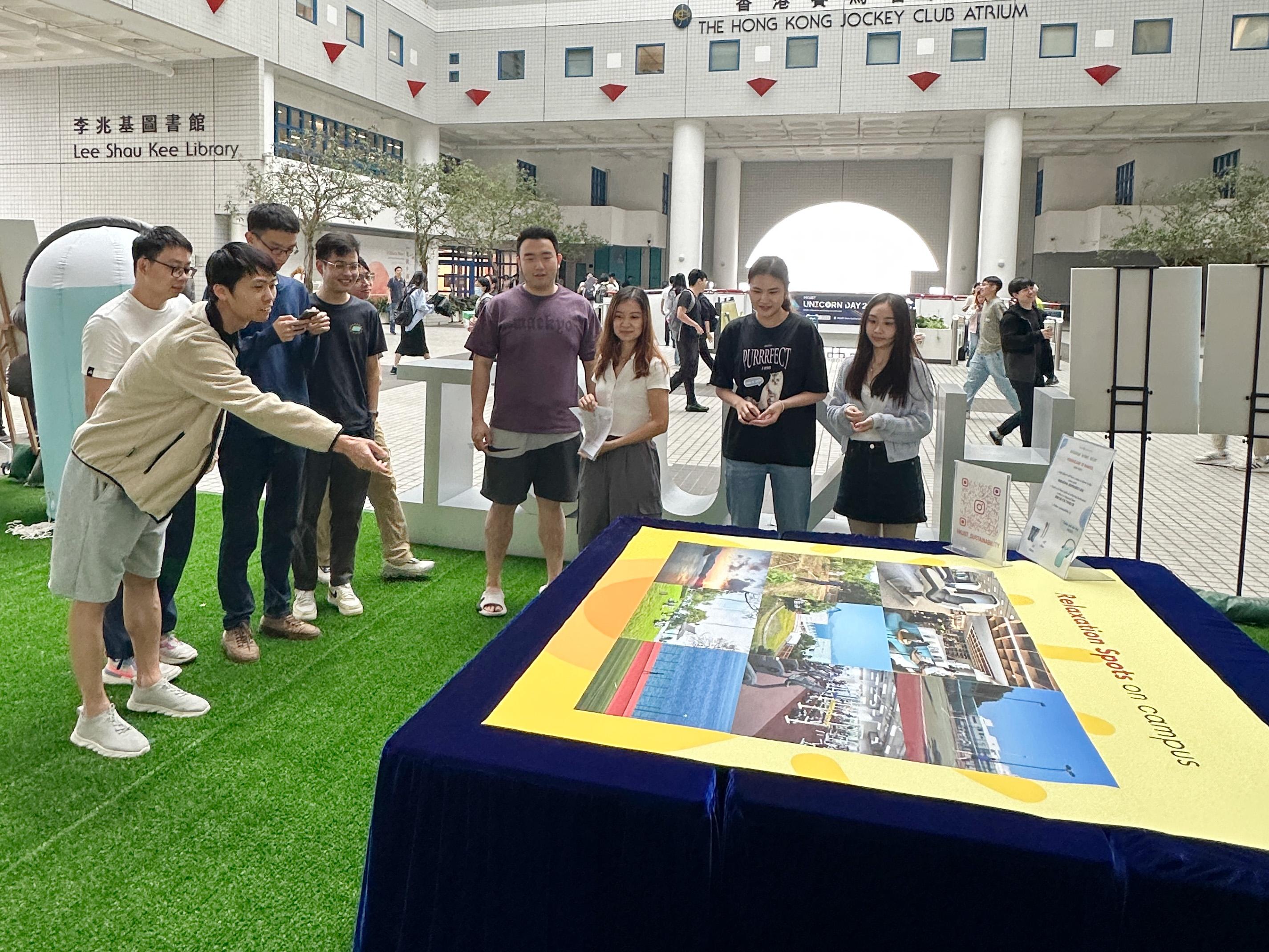 科大考試周設「放空角落」讓同學放鬆。(科大提供)