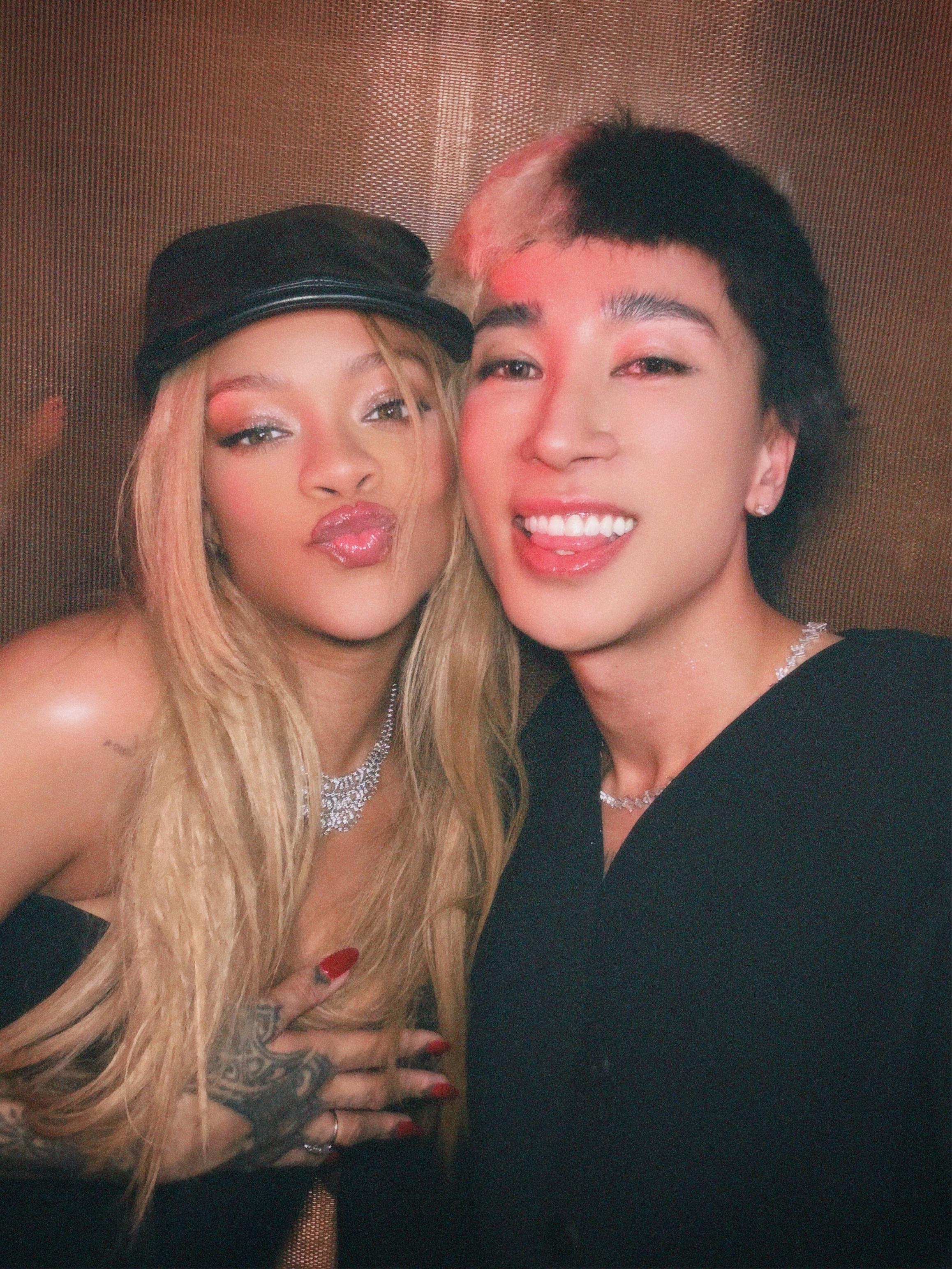 馬天佑與Rihanna自拍。