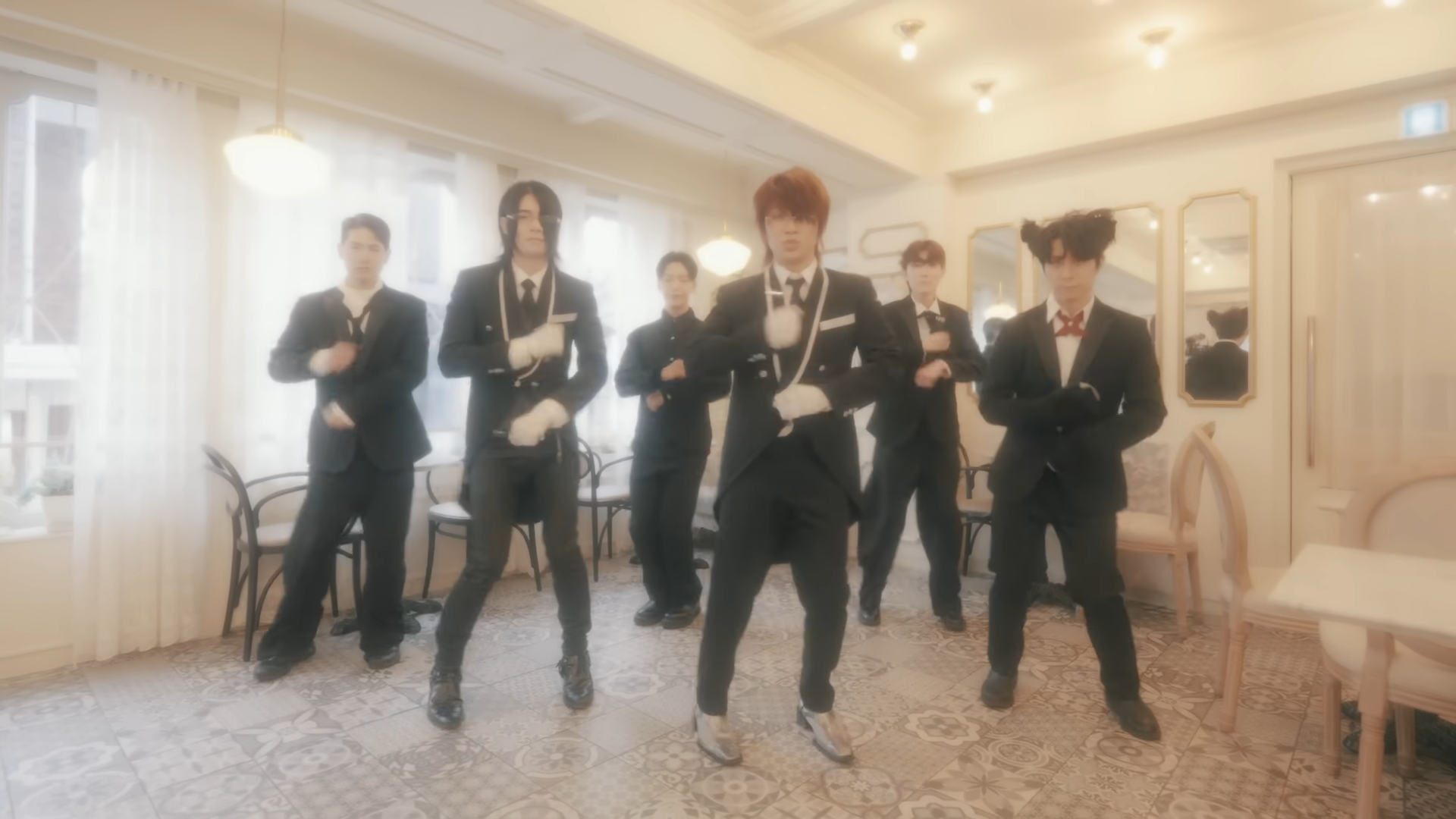 最近hit爆網絡的神曲《晚安大小姐》,在網上掀起「#晚安大小姐DanceChallenge」