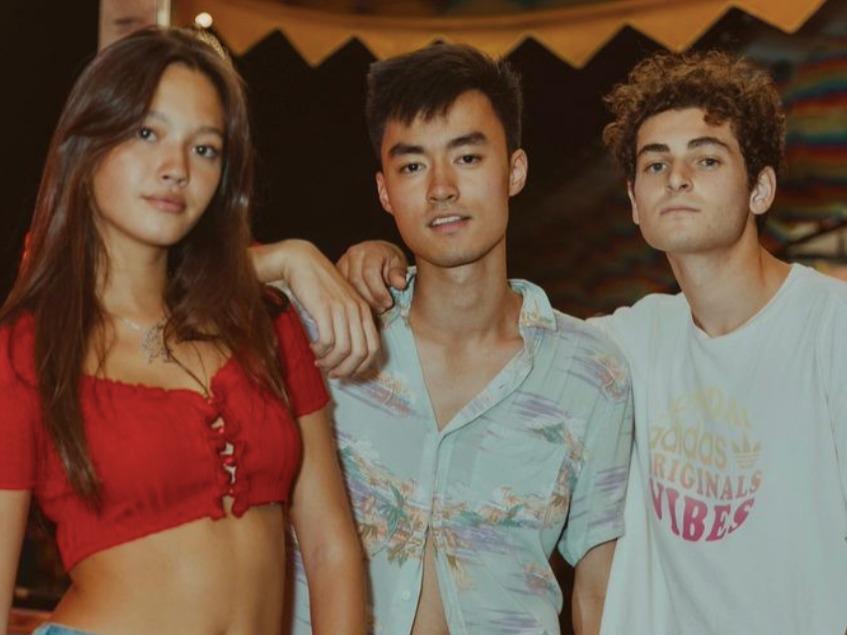 Wesley Wang與Nothing, Except Everything男女主角David Mazouz及Lily Chee