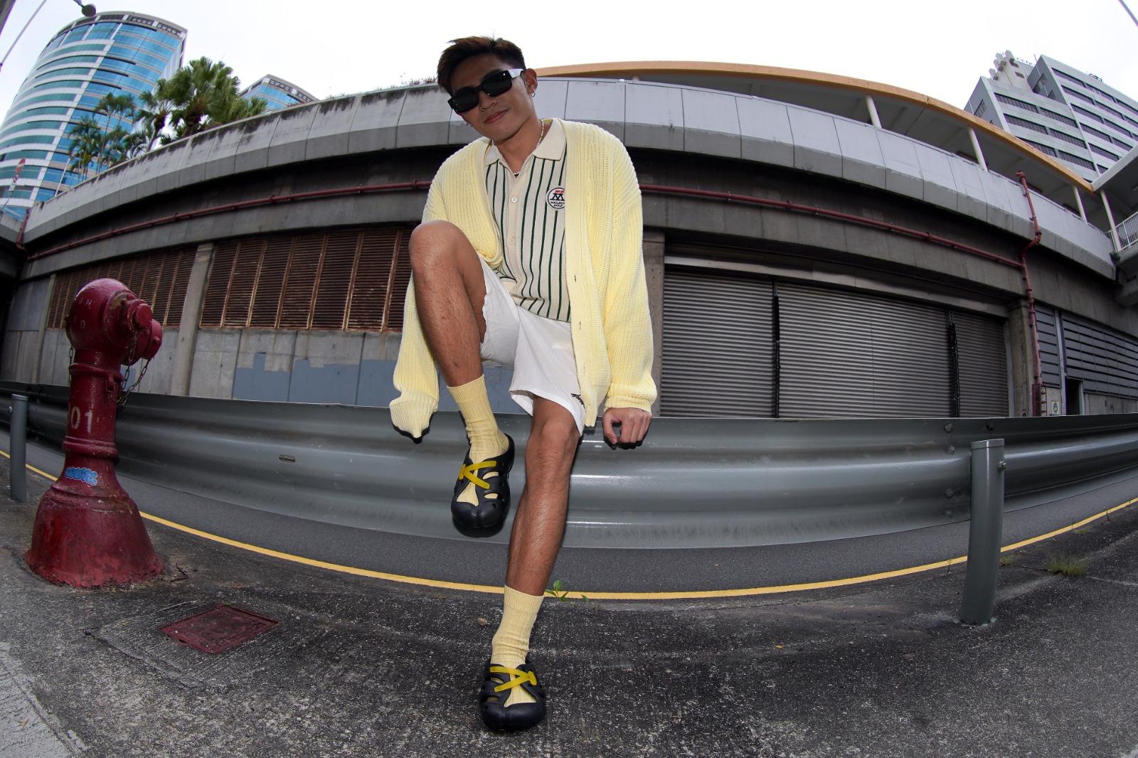 全新男、女裝YOGEEZ橡膠拖鞋,採用一體式無縫輕量化EVA鞋身