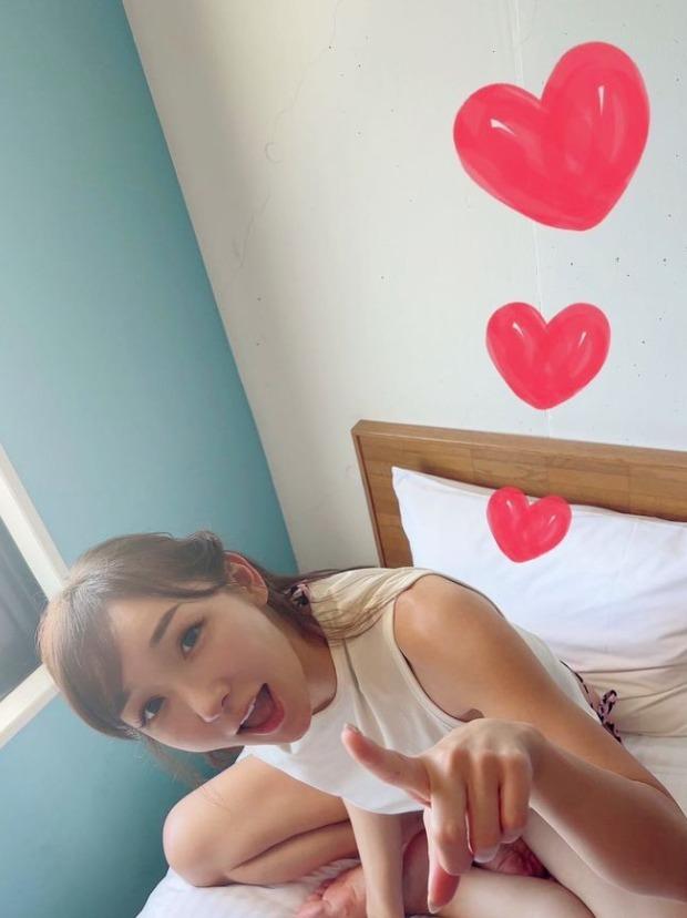 日本女團Morning娘前成員加護亞依被指做陪酒女郎。