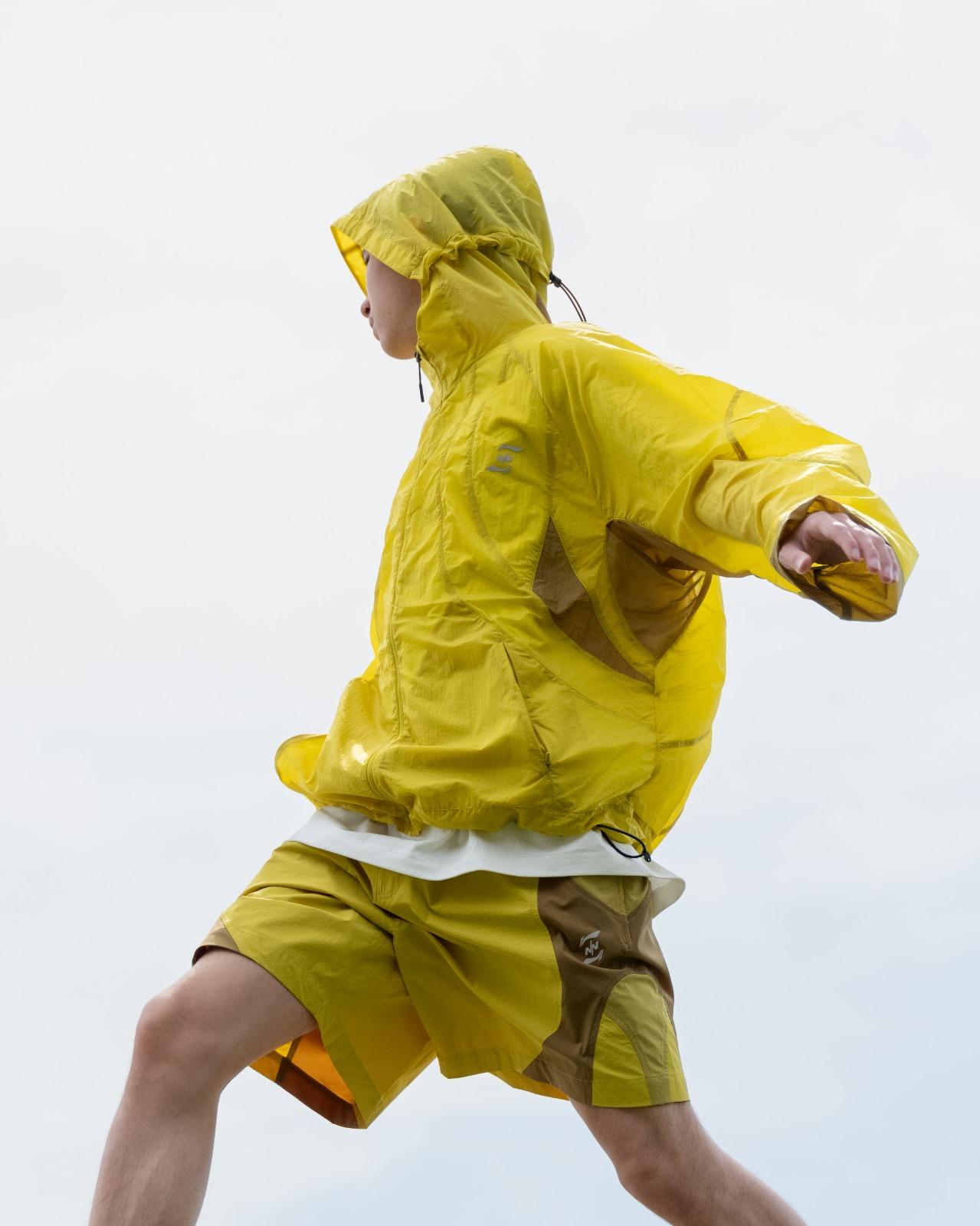 Li-Ning首度聯乘NINEpointNINE推出「時間之門」系列