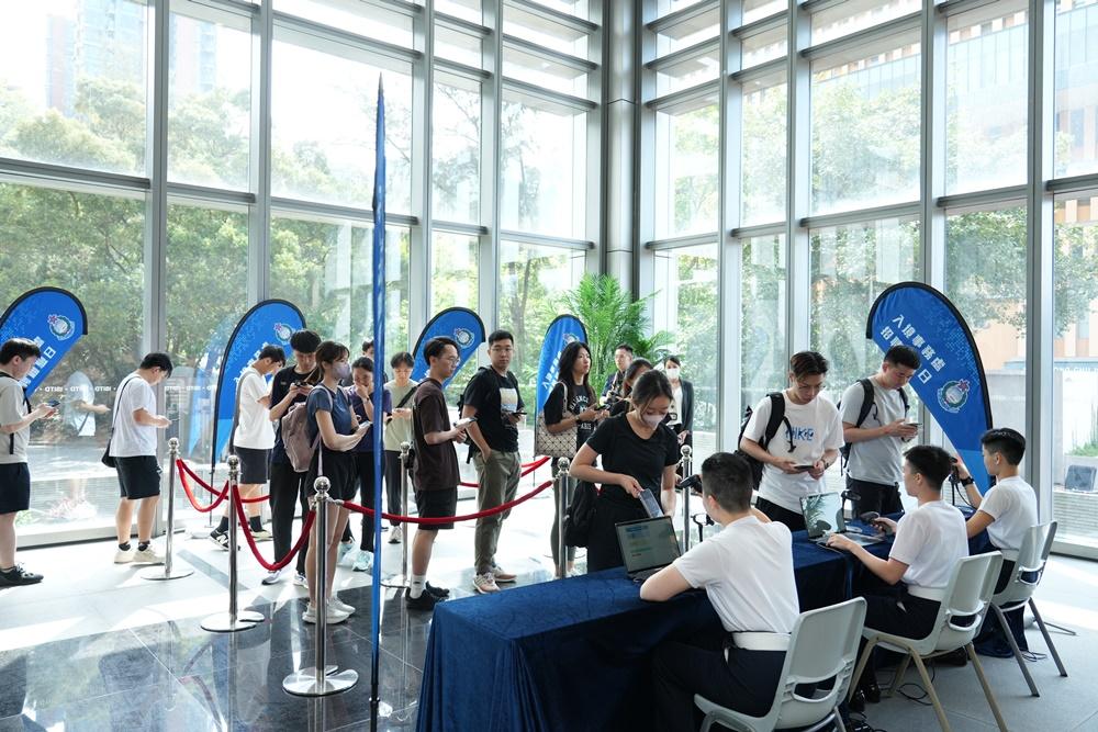 入境處舉辦招聘體驗日,反應熱烈。(入境處提供)