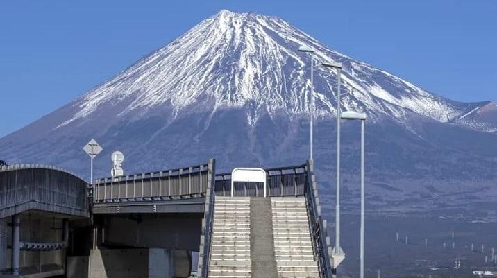 熱門打卡點「富士山夢之大橋」。(互聯網)