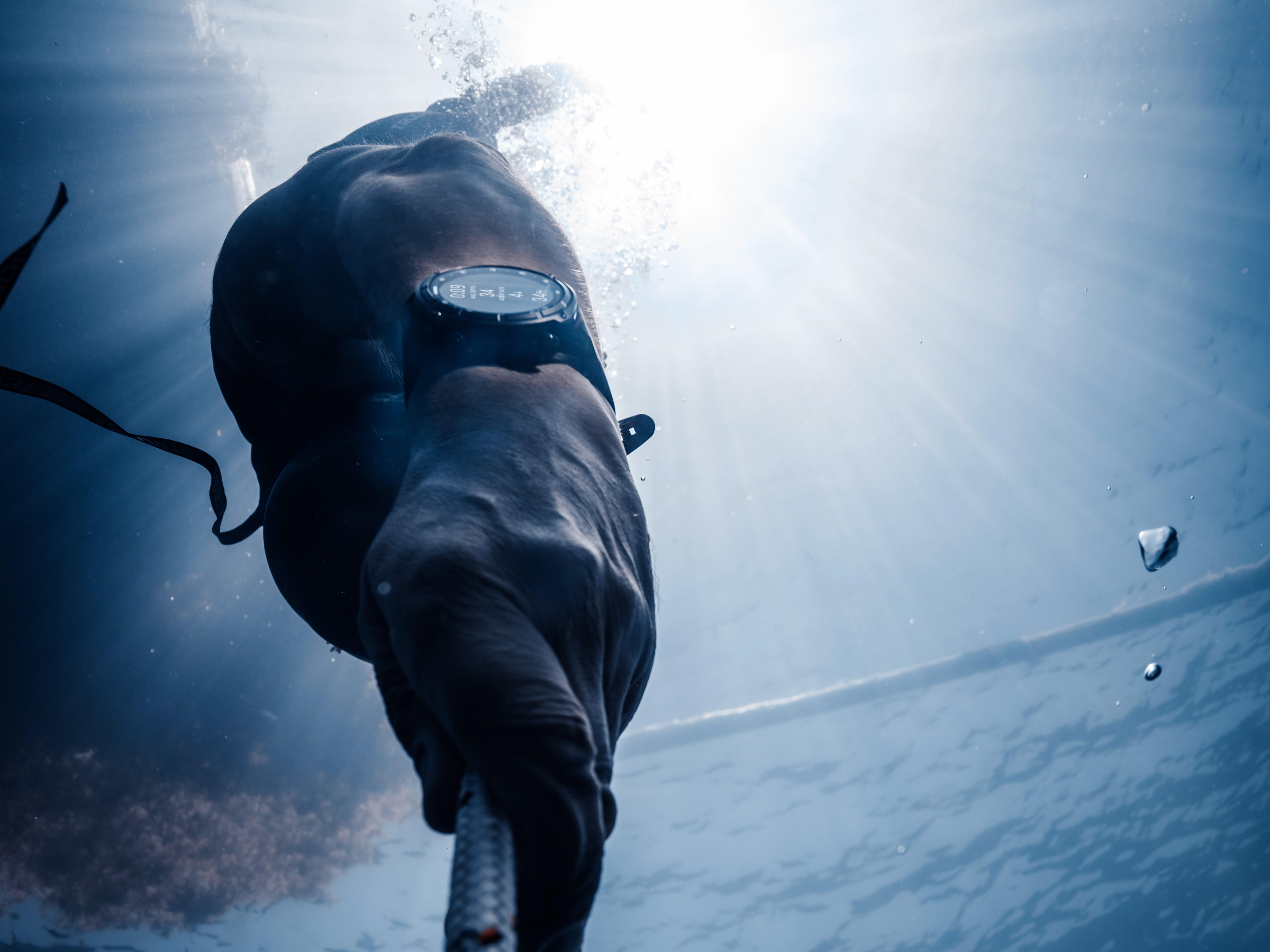 Garmin Descent Mk3設有多種潛水模式。