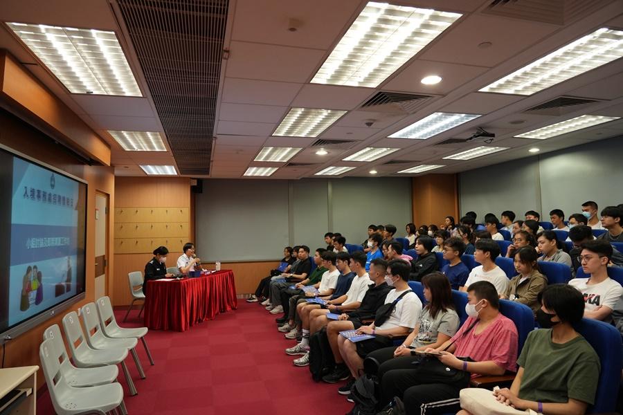 入境處舉辦招聘體驗日,反應熱烈。(入境處提供)