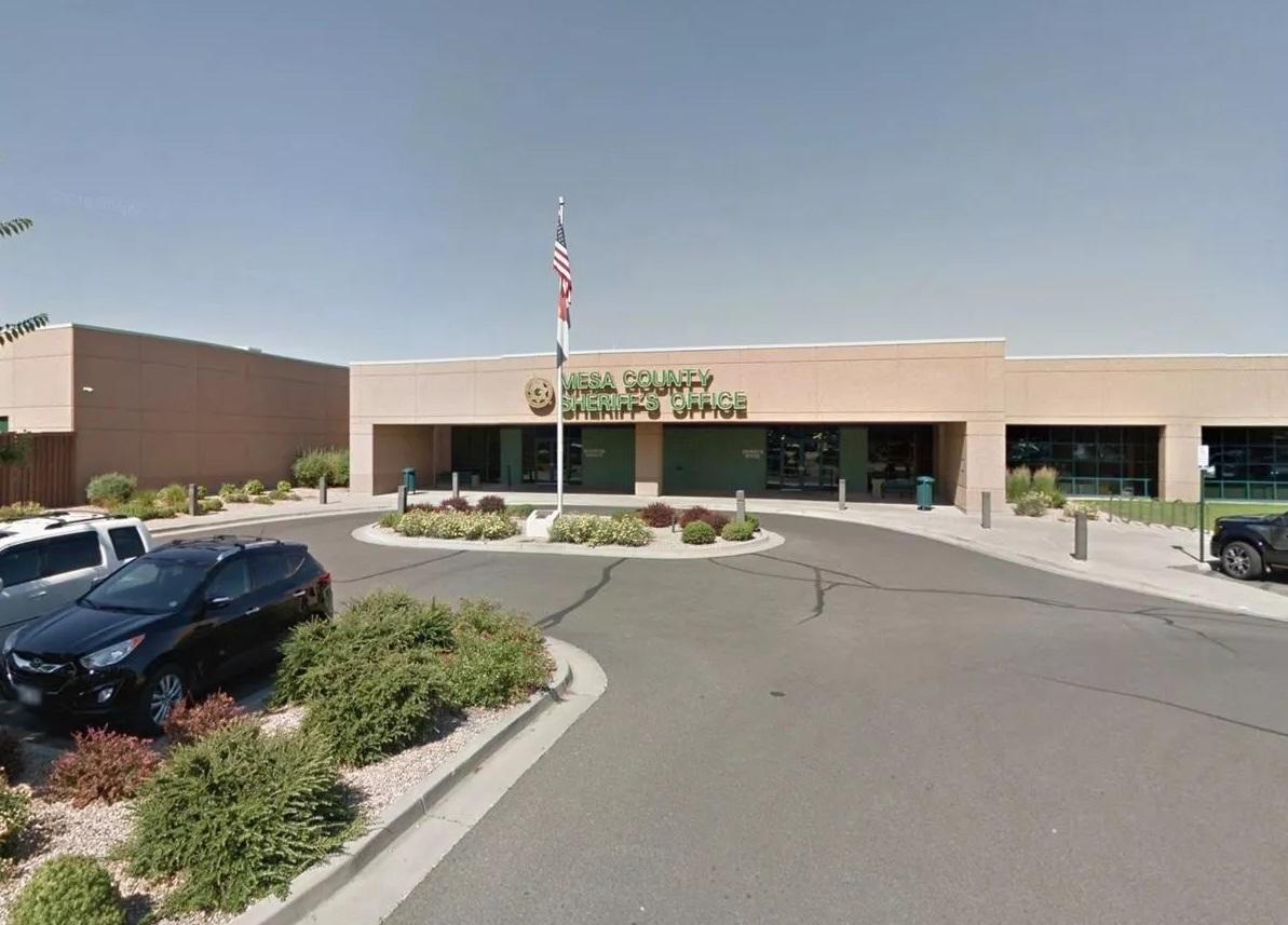 負責此案的科州梅薩縣警方。(互聯網)