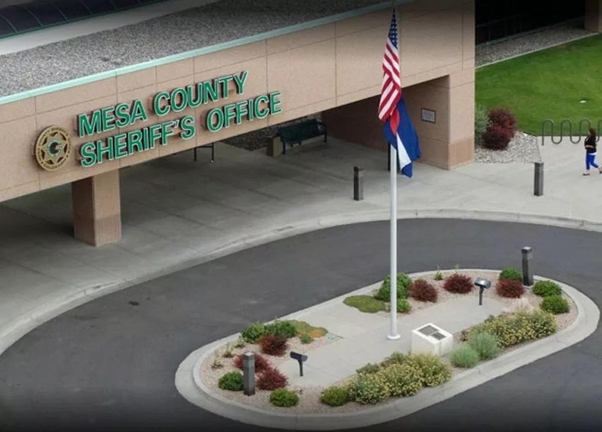 負責此案的科州梅薩縣警方。(互聯網)