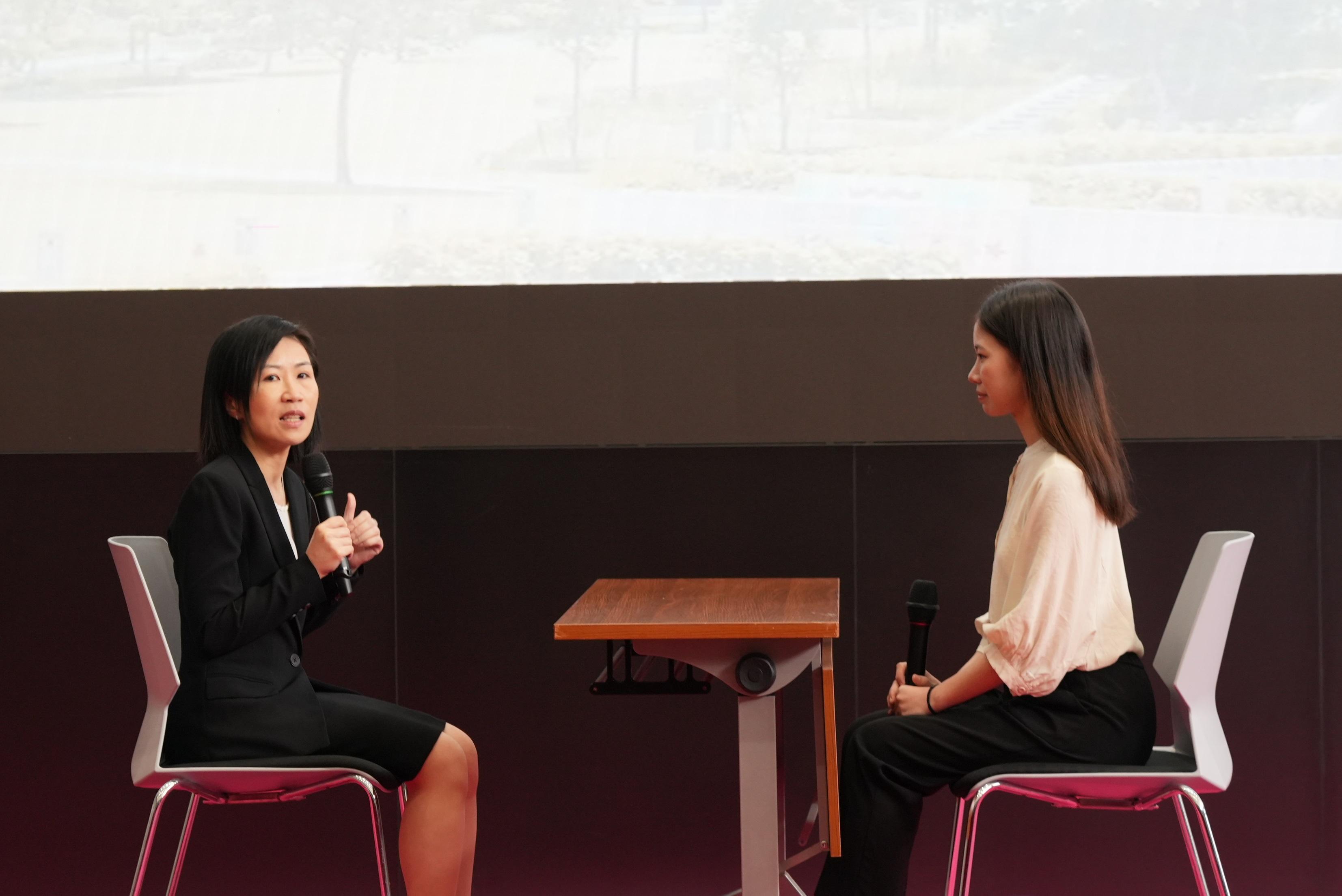 公務員事務局率團訪內地大學。