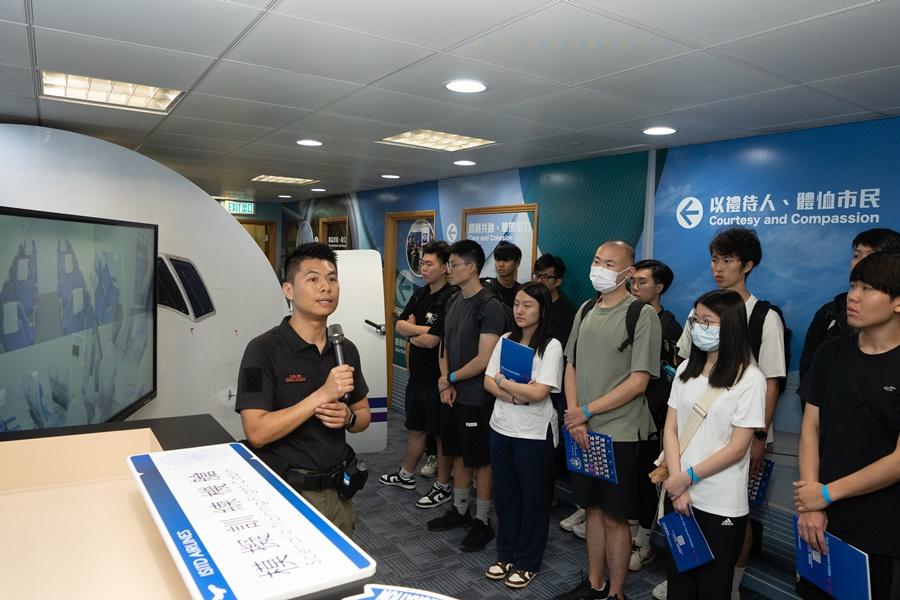 入境處舉辦招聘體驗日,反應熱烈。(入境處提供)