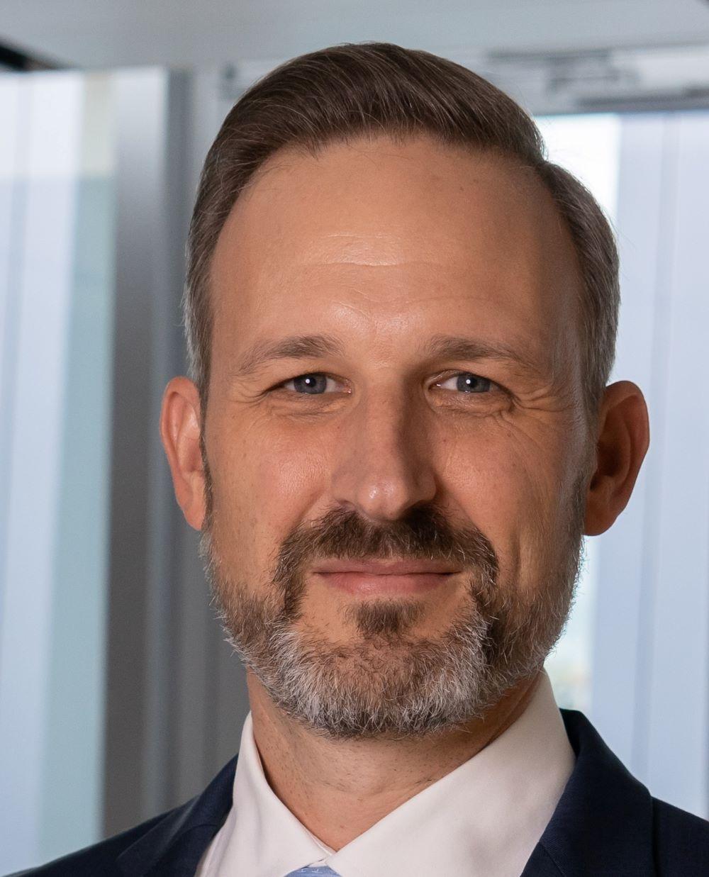 安聯投資全球多元資產首席投資總監 Greg Hirt