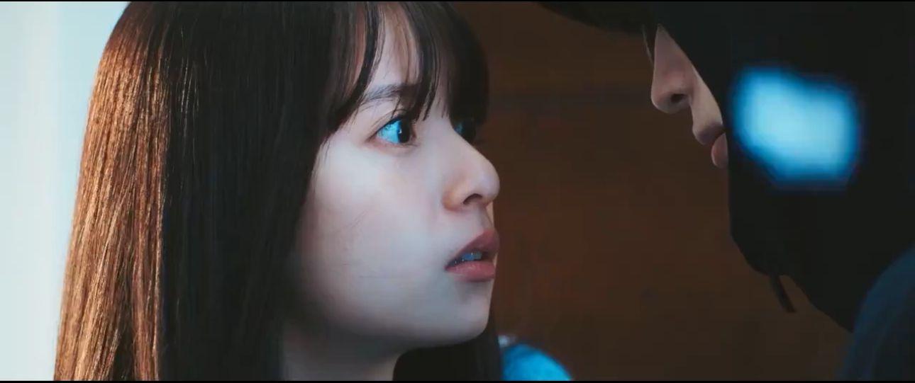 今日預告出現星野愛被刺殺一幕。