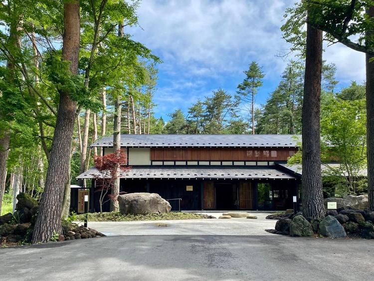 河口湖豪華露營別墅 Hanz