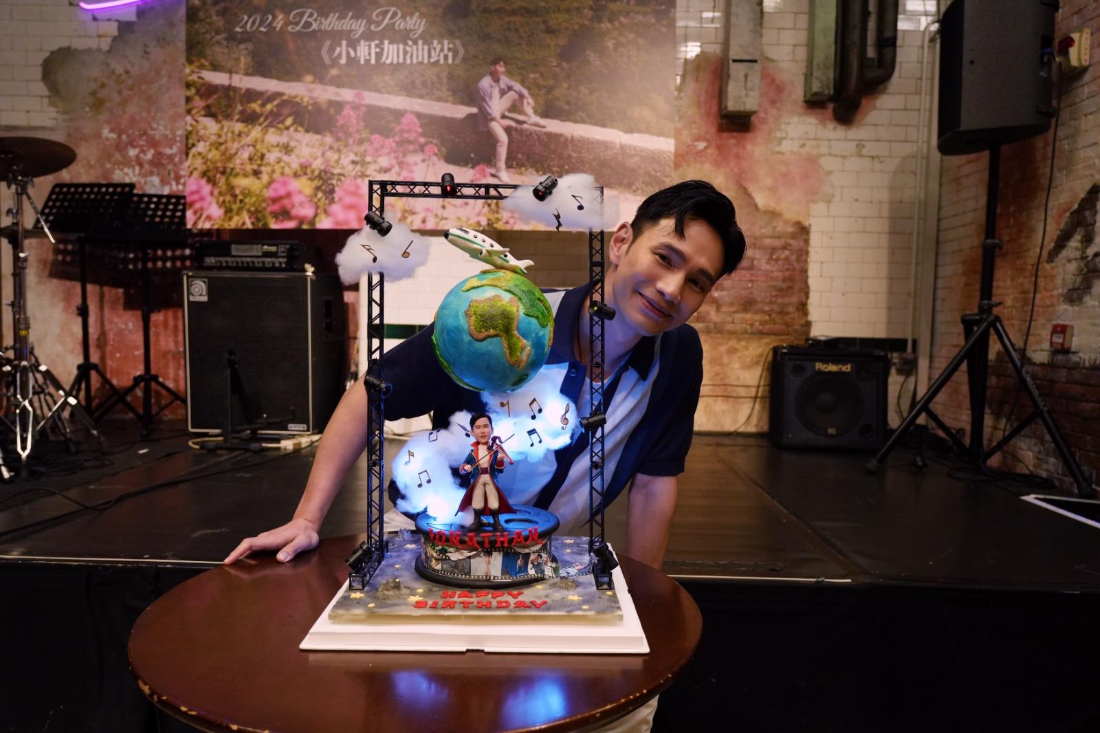 王梓軒昨天迎來38歲生日。