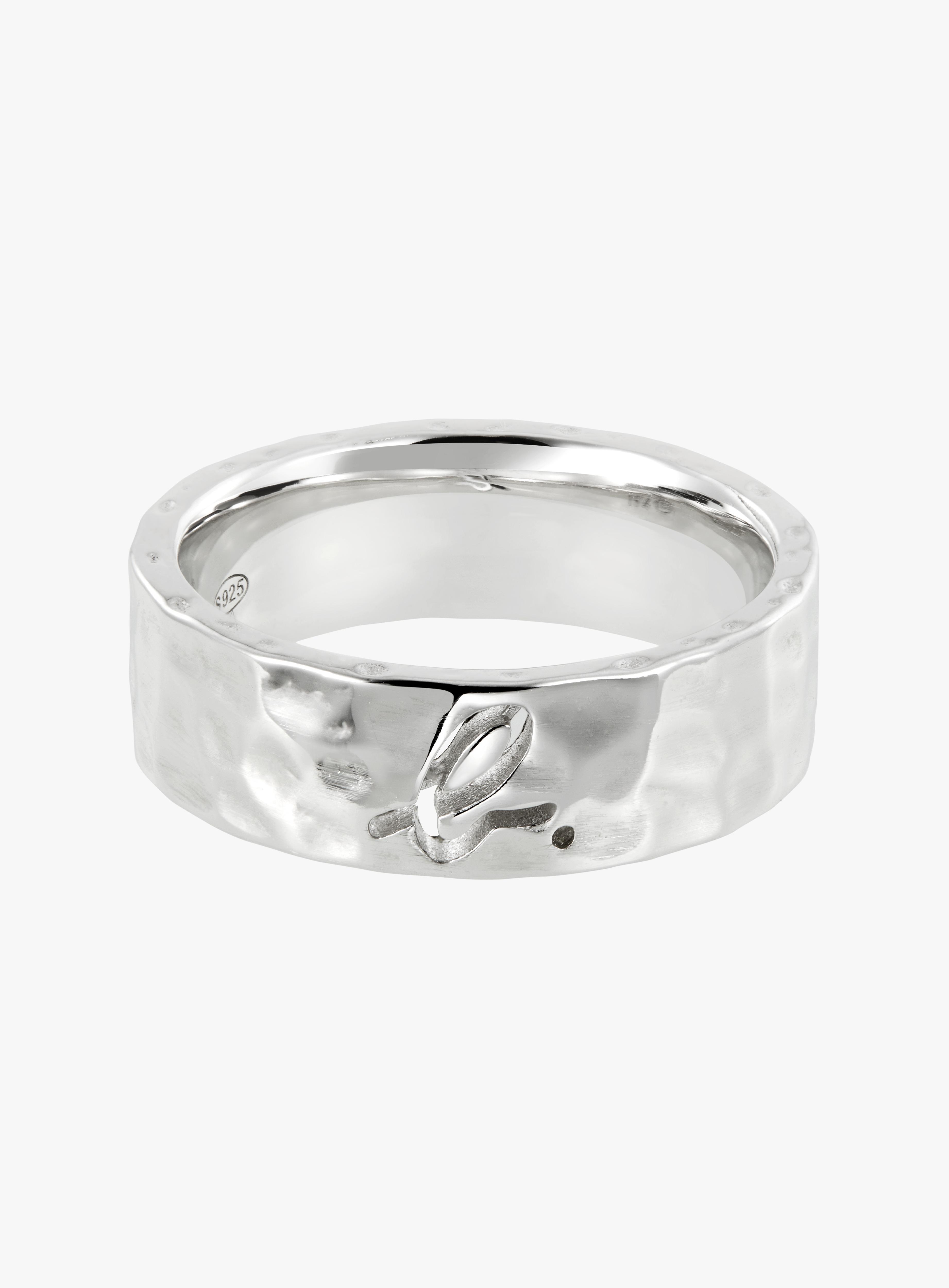 男裝純銀 "give love" 戒指 原價$1,190、7 折$833