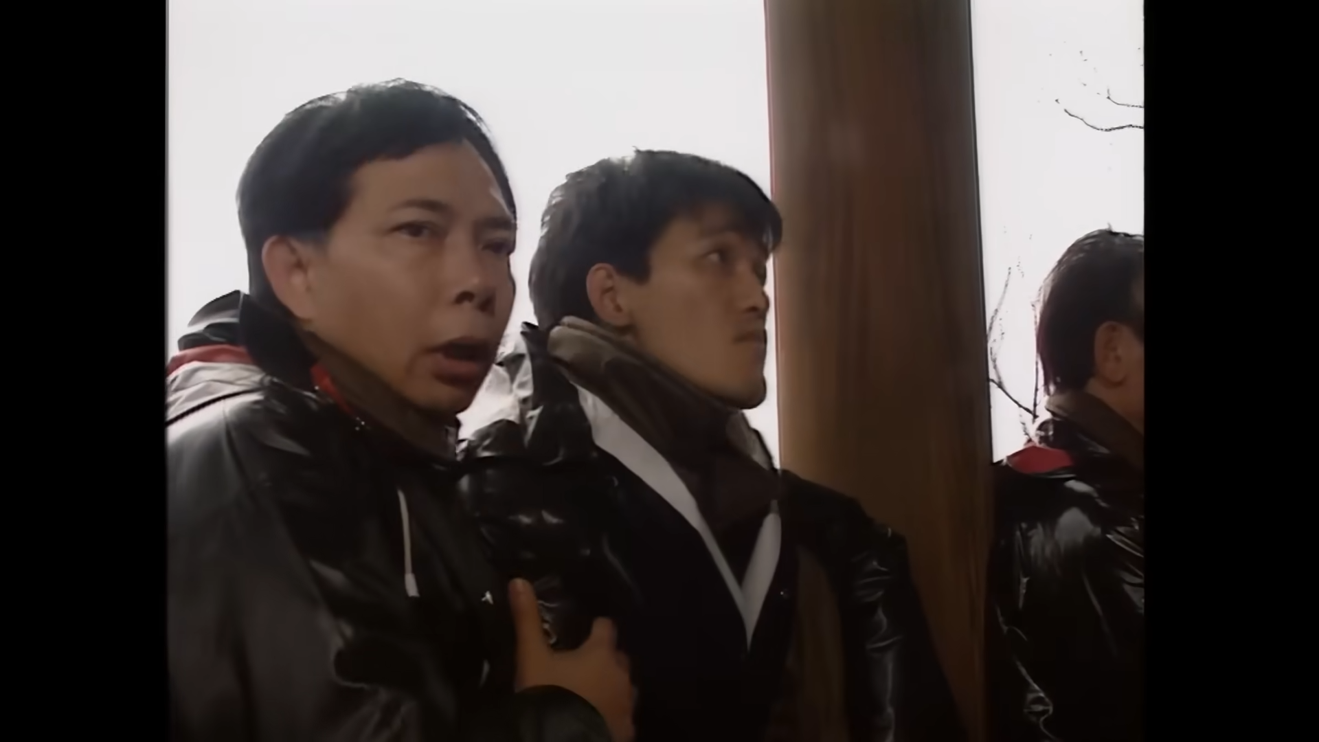 扮演囚犯的有黃一飛、艾威、林家棟、游颷、李顯明。