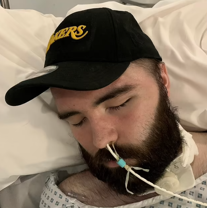 Fenlon送院後一直昏迷。(互聯網)