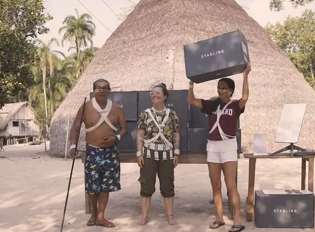 該部落9個前獲得星鏈上網裝備,之後經歷了巨大轉變。(互聯網)