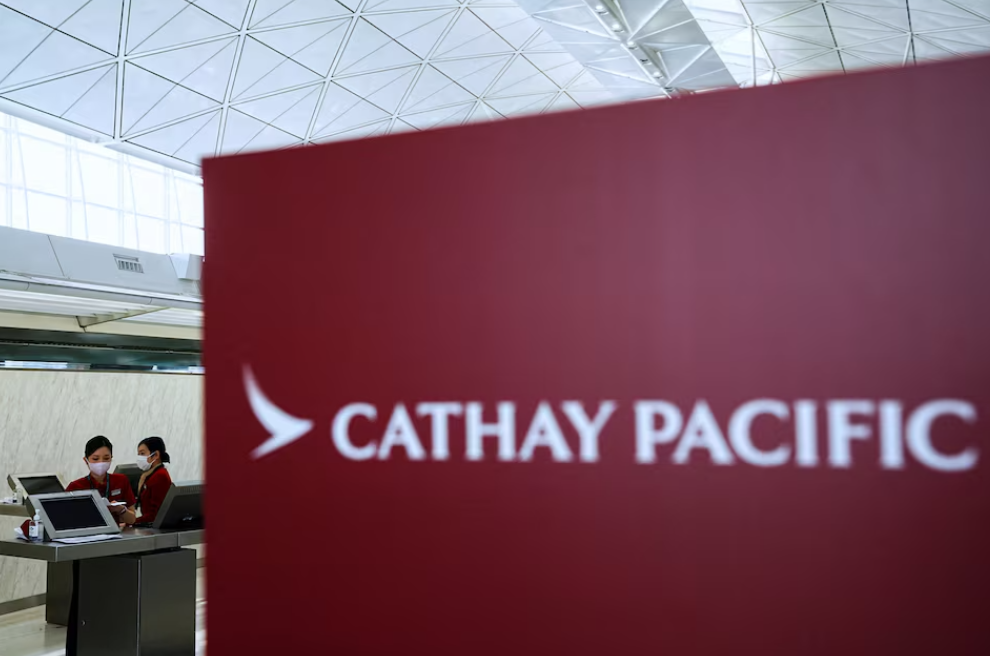 多間航空公司都有規定,乘客不能在機上擅自拍攝機組人員及其他乘客。(路透社、資料圖片)