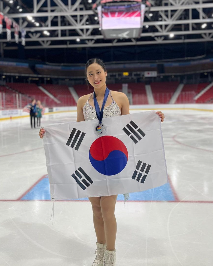 劉永則是第三屆冬季青奧花式滑冰女子單人滑冰比賽金牌得主(IG@youngeyou)