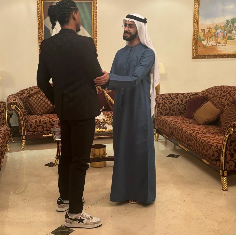 杜拜王子|家辦官網更新與林寶堅尼家族成員合照 香港活動相片全消失