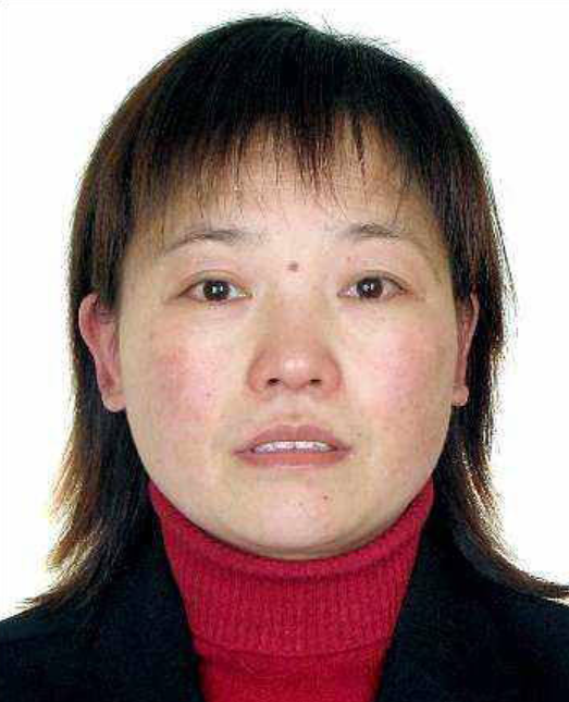 江蘇省蘇州市一對日本母子周一(24日)等校巴時遇襲,一名中國籍校巴女工奮不顧身上前阻止刀手,被連捅數刀重傷,周三(26日)搶救無效身亡,官方指她挺身而出避免更多人遭受傷害,獲蘇州市政府追授「見義勇為模範」稱號。