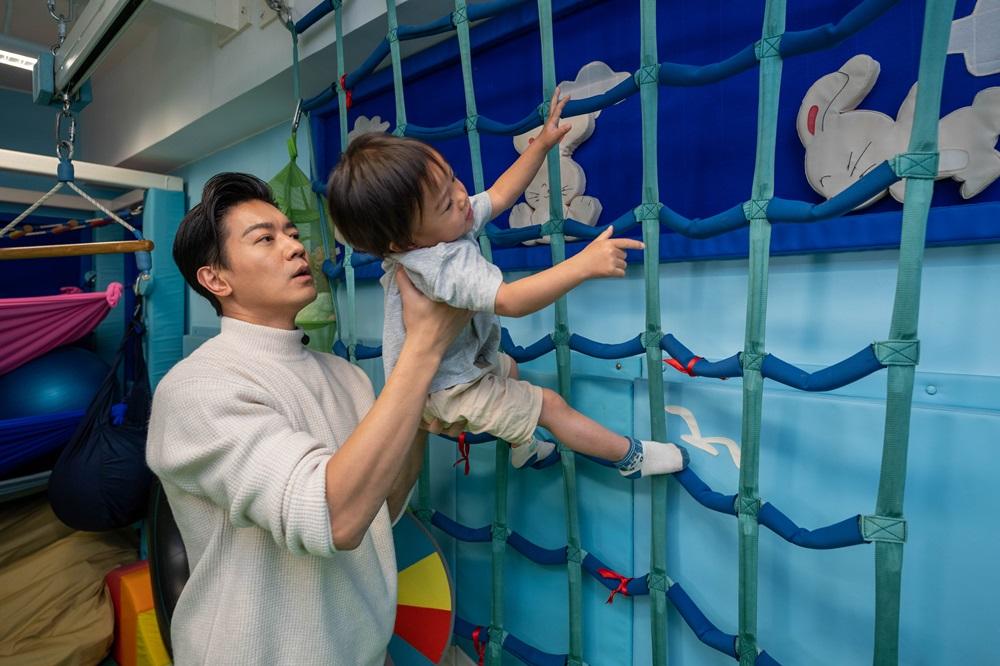 諾懿參與早產兒的個別訓練