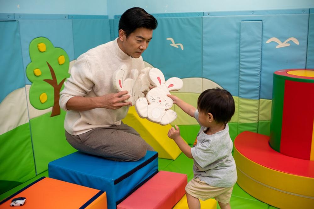 諾懿參與早產兒的個別訓練