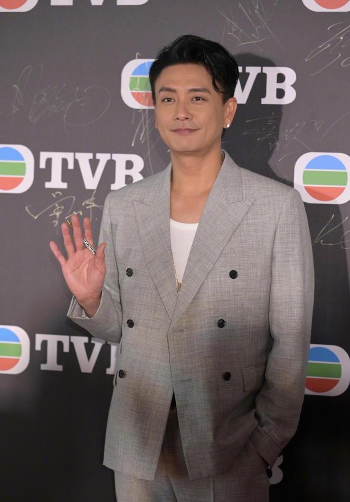 黃宗澤除了有《新聞女王2》在手,還有《法證先鋒6》。