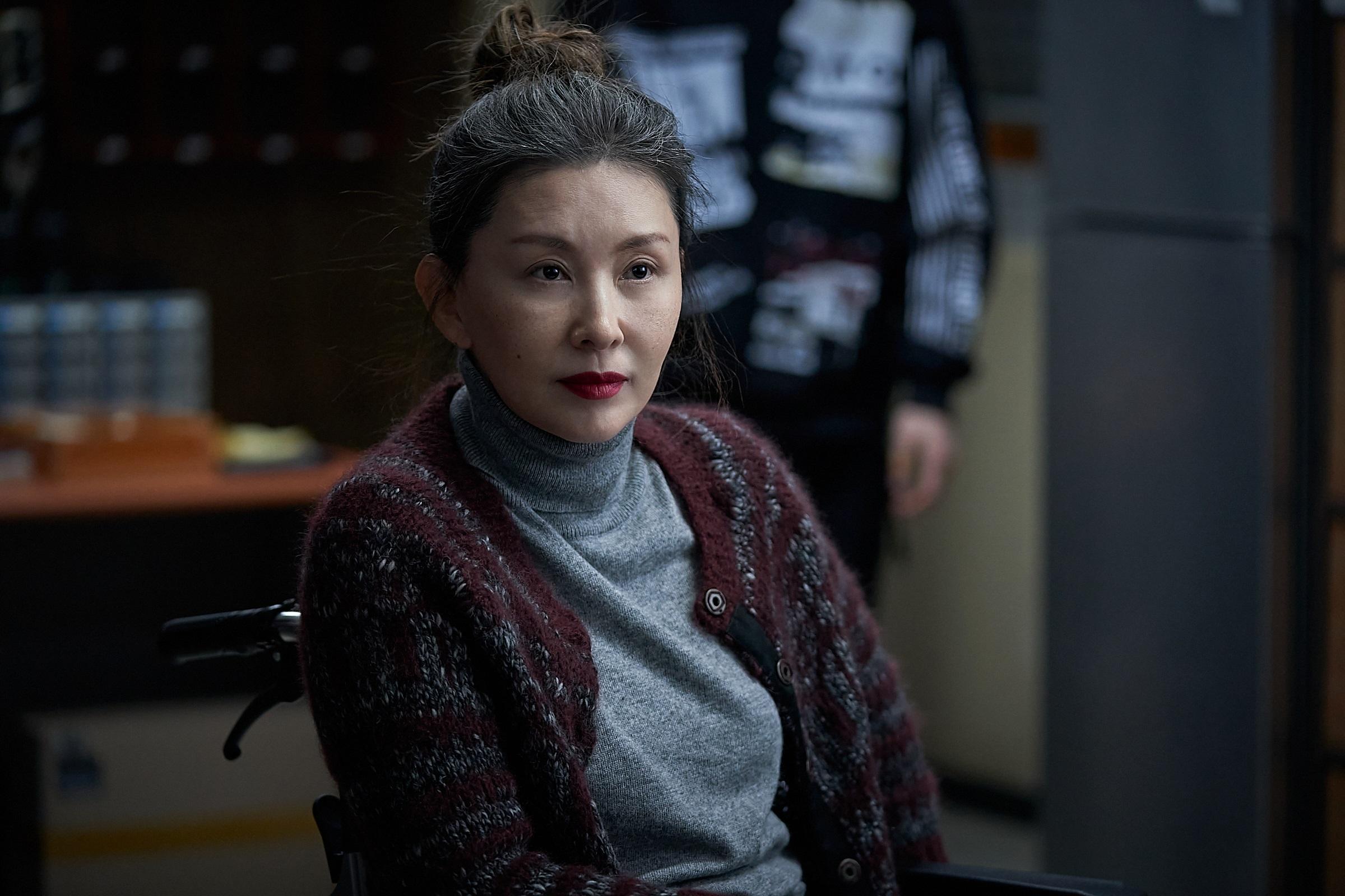 李美淑演馮淬帆角色。