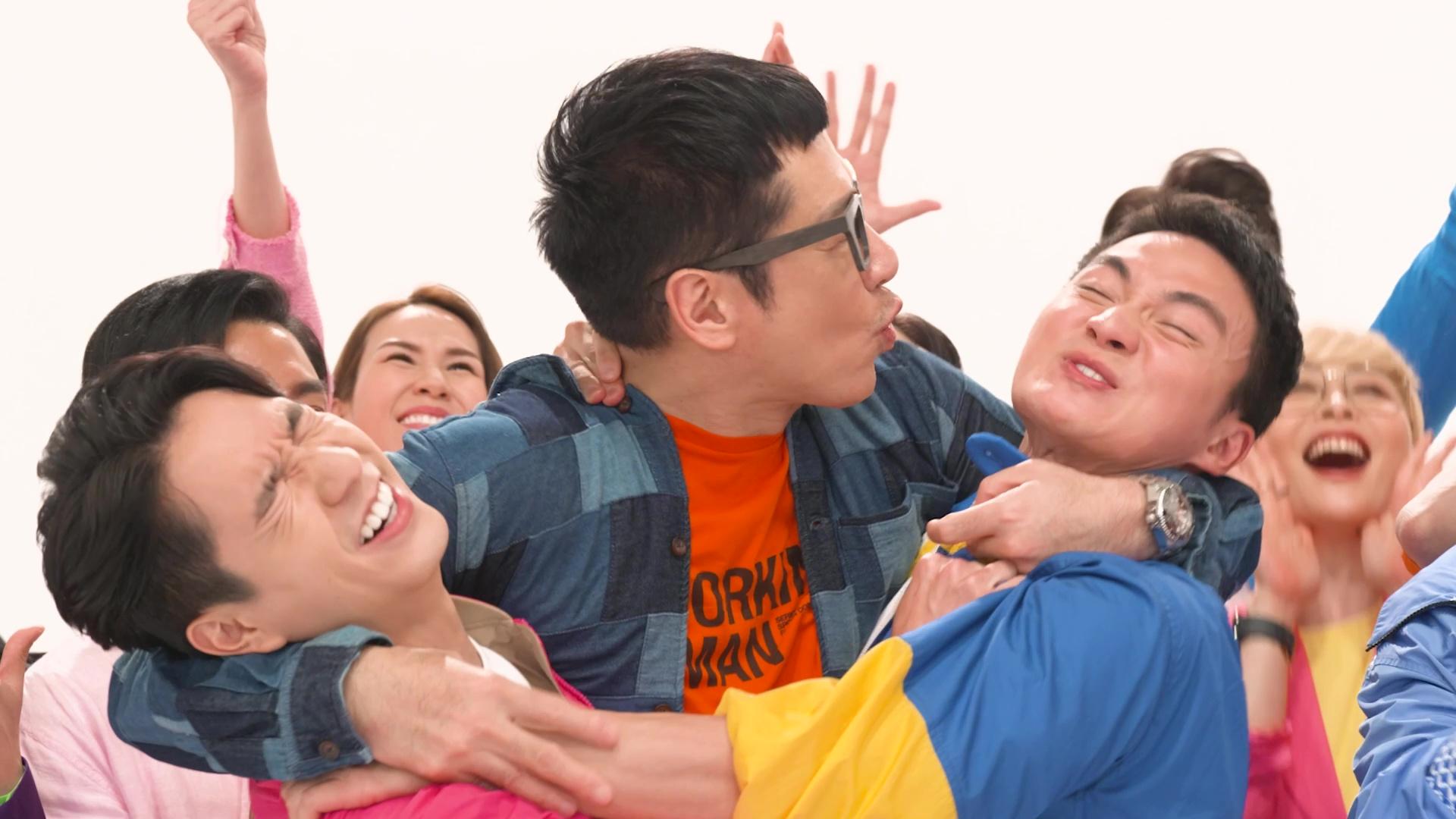 話單立文係咀人狂魔一啲都唔過份。