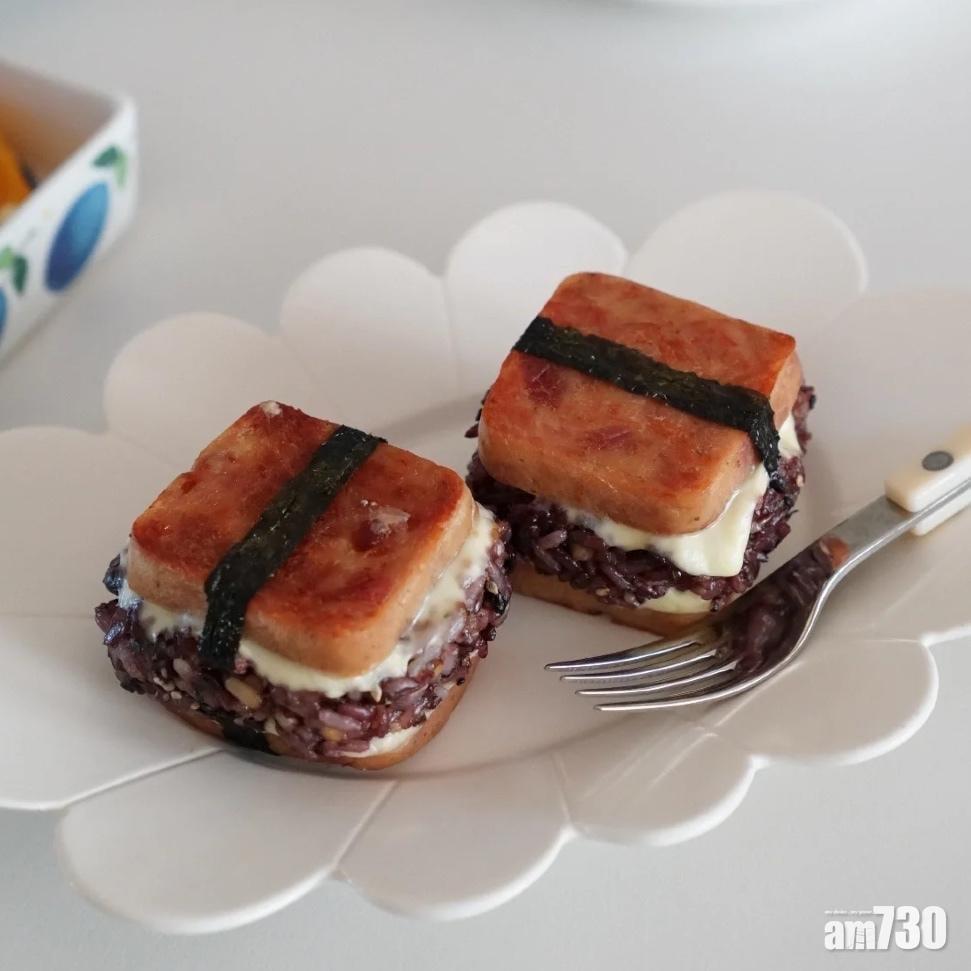 早餐食譜|午餐肉雜糧飯糰可以製成方便食用的大小。