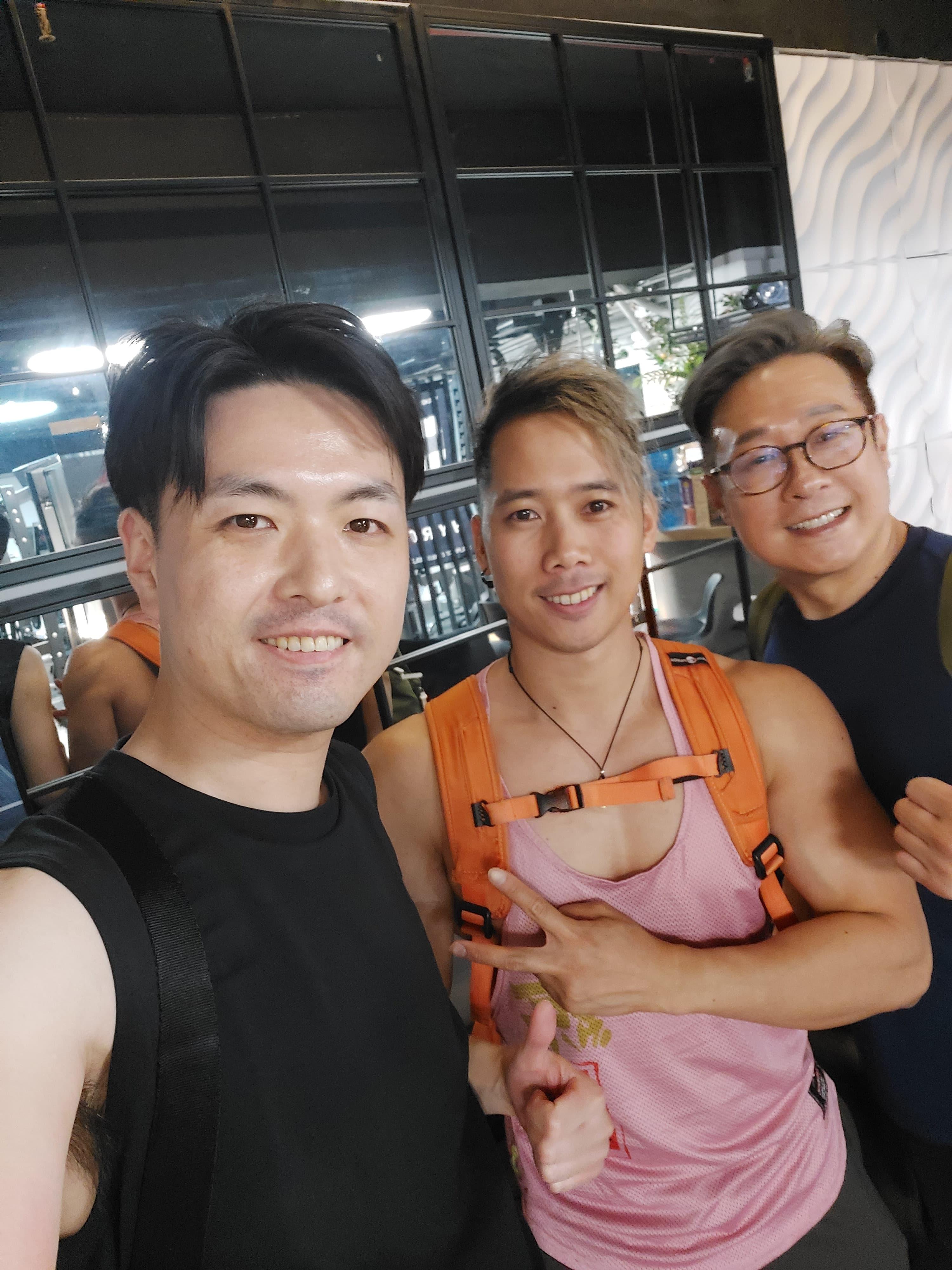 健身教練Jason為丁文俊及魏嘉信設計操肌餐單。