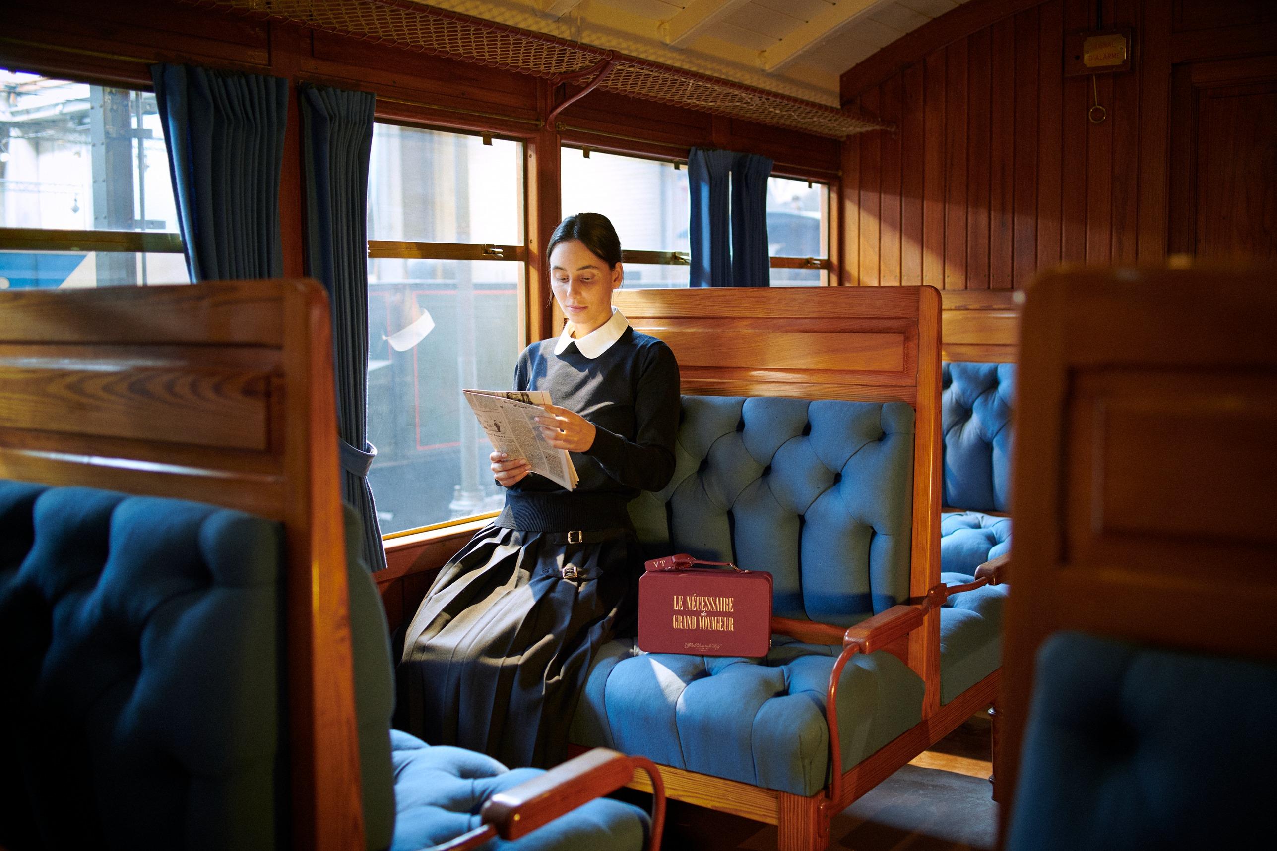 Buly推出兩款美容行李箱。