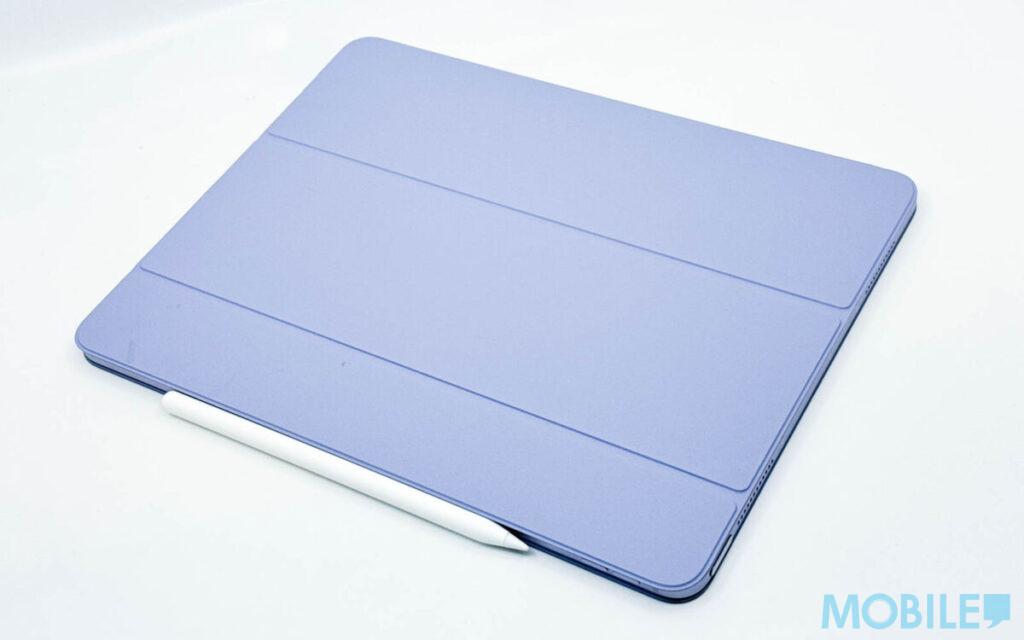 可選襯托機身的淺紫蘿蘭色智慧型摺套(售 $749)