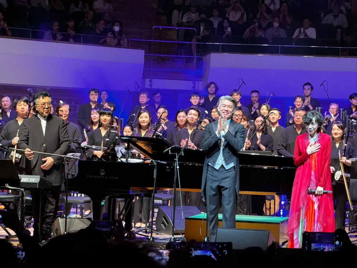 「香港中樂團鮑比達的新不了情」(筆者提供)