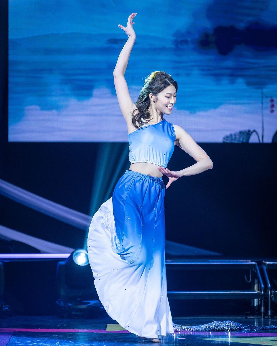 2023年溫哥華華裔小姐亞軍鍾翠詩