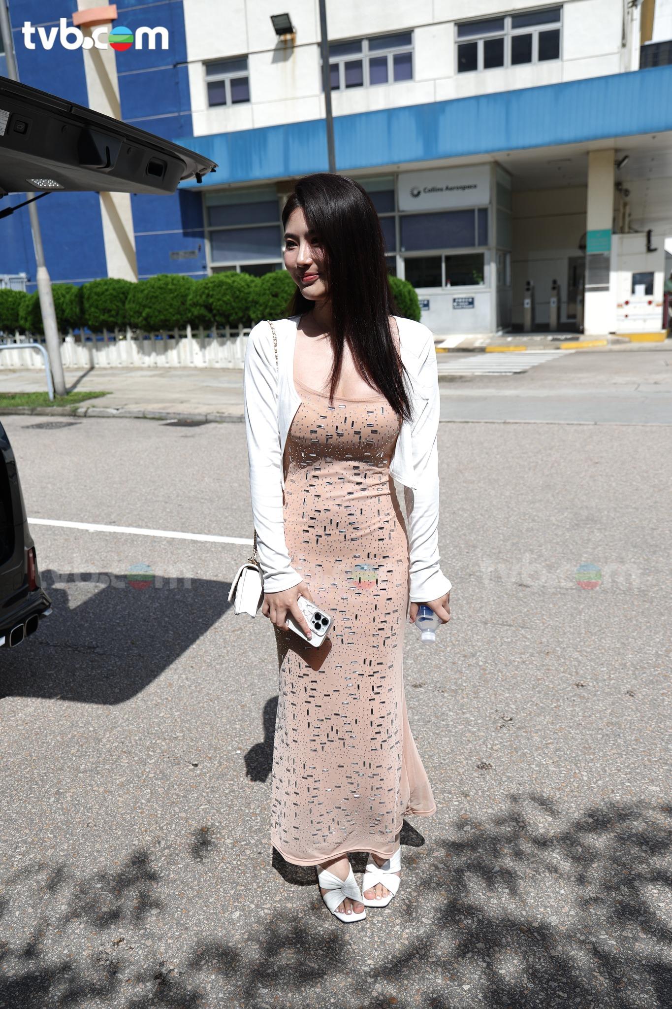 《香港小姐競選2024》今日舉行首輪面試,多位佳麗現身TVB電視城。(TVB網頁照片)