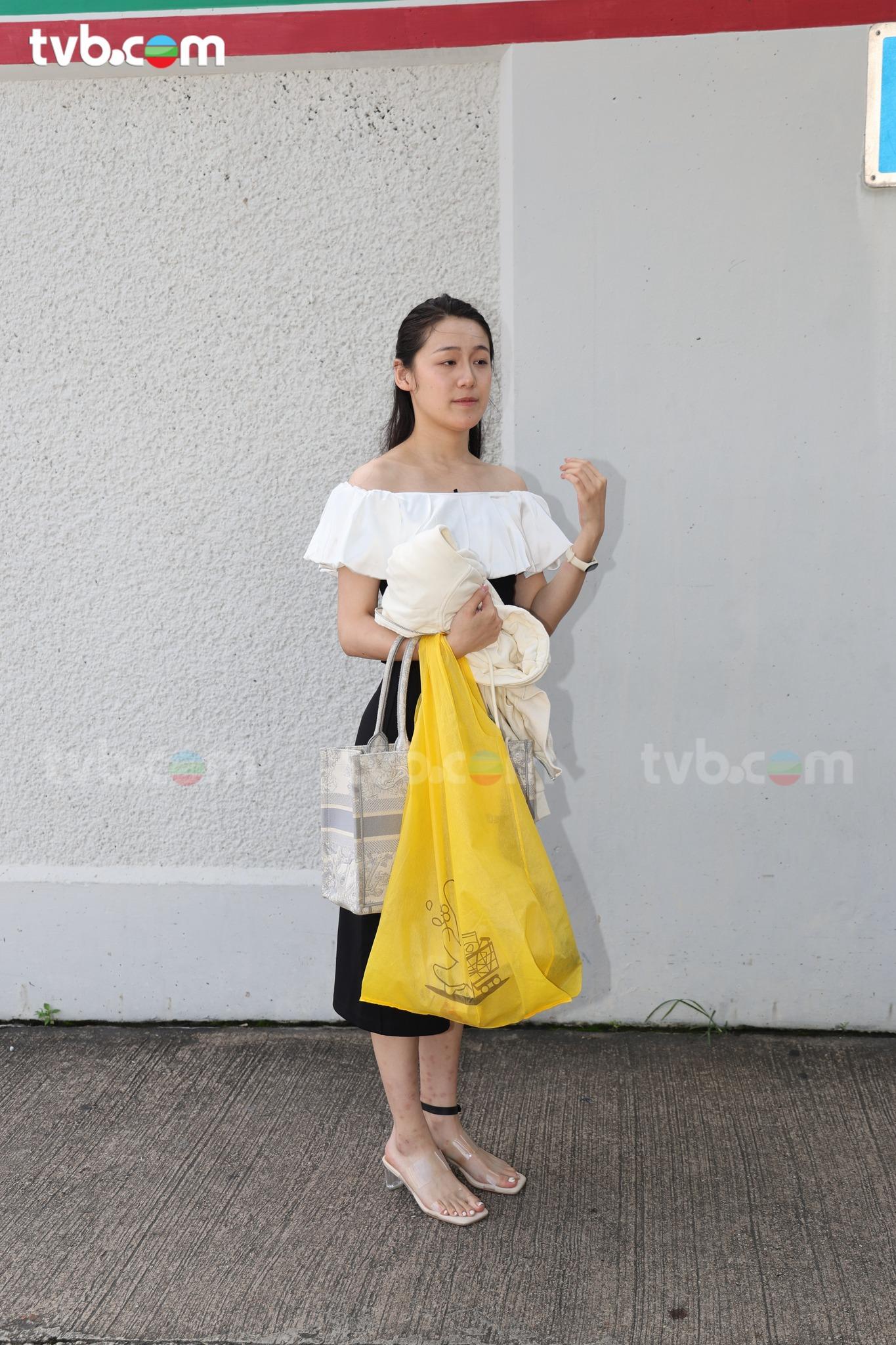 《香港小姐競選2024》今日舉行首輪面試,多位佳麗現身TVB電視城。(TVB網頁照片)