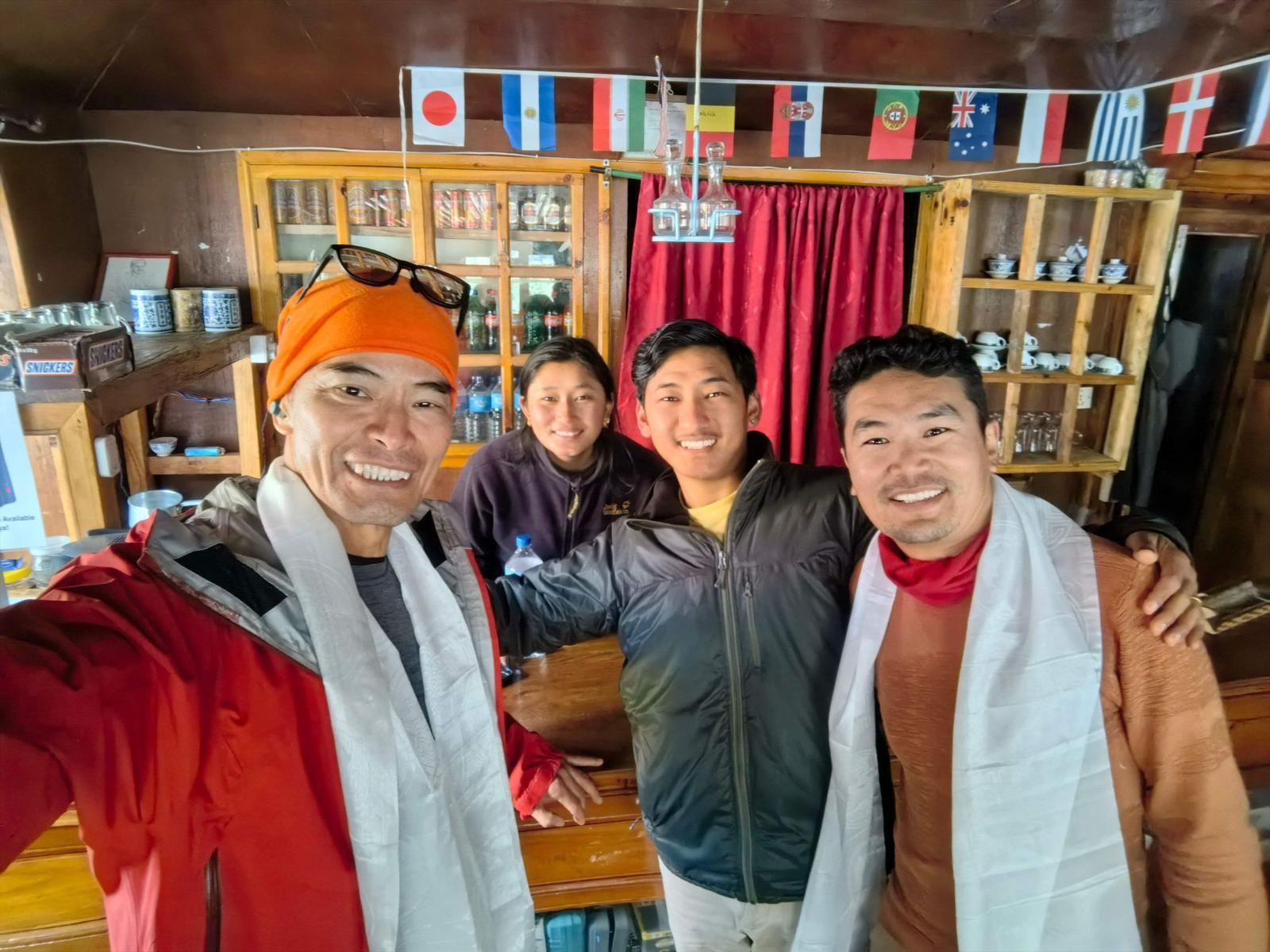 陳國健今年5月成功登頂。(「香港警察」FB)